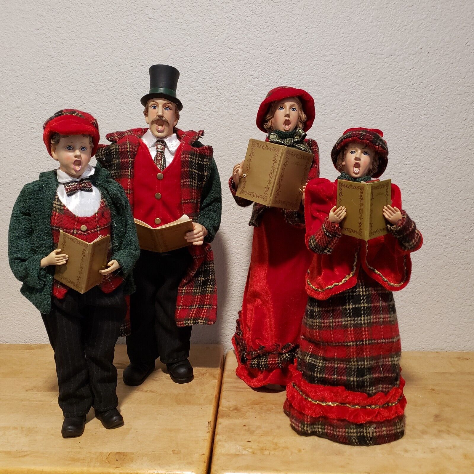 Large Victorian Style Christmas Carolers Figurines set Of 4.