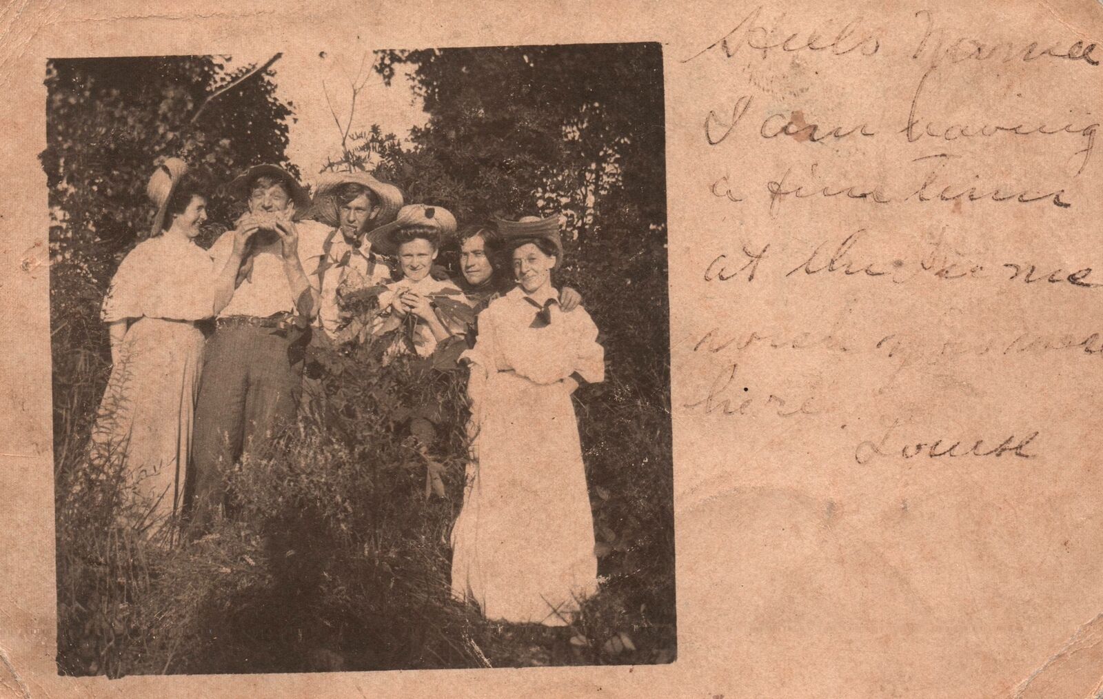 VINTAGE POSTCARD GROUP OF YOUNG ADULTS HAVING FUN MAILED PARKERSBURG W. VA 1907