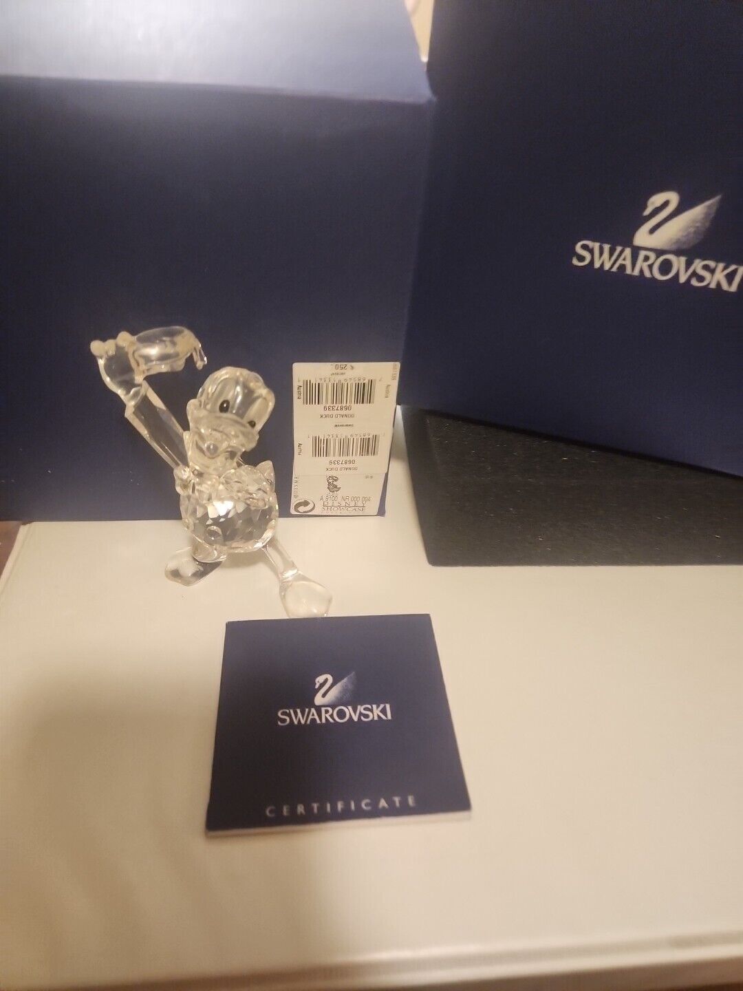 Swarovski Crystal DISNEY SHOWCASE COLLECTION DONALD DUCK 687339 Mint Rare Boxed