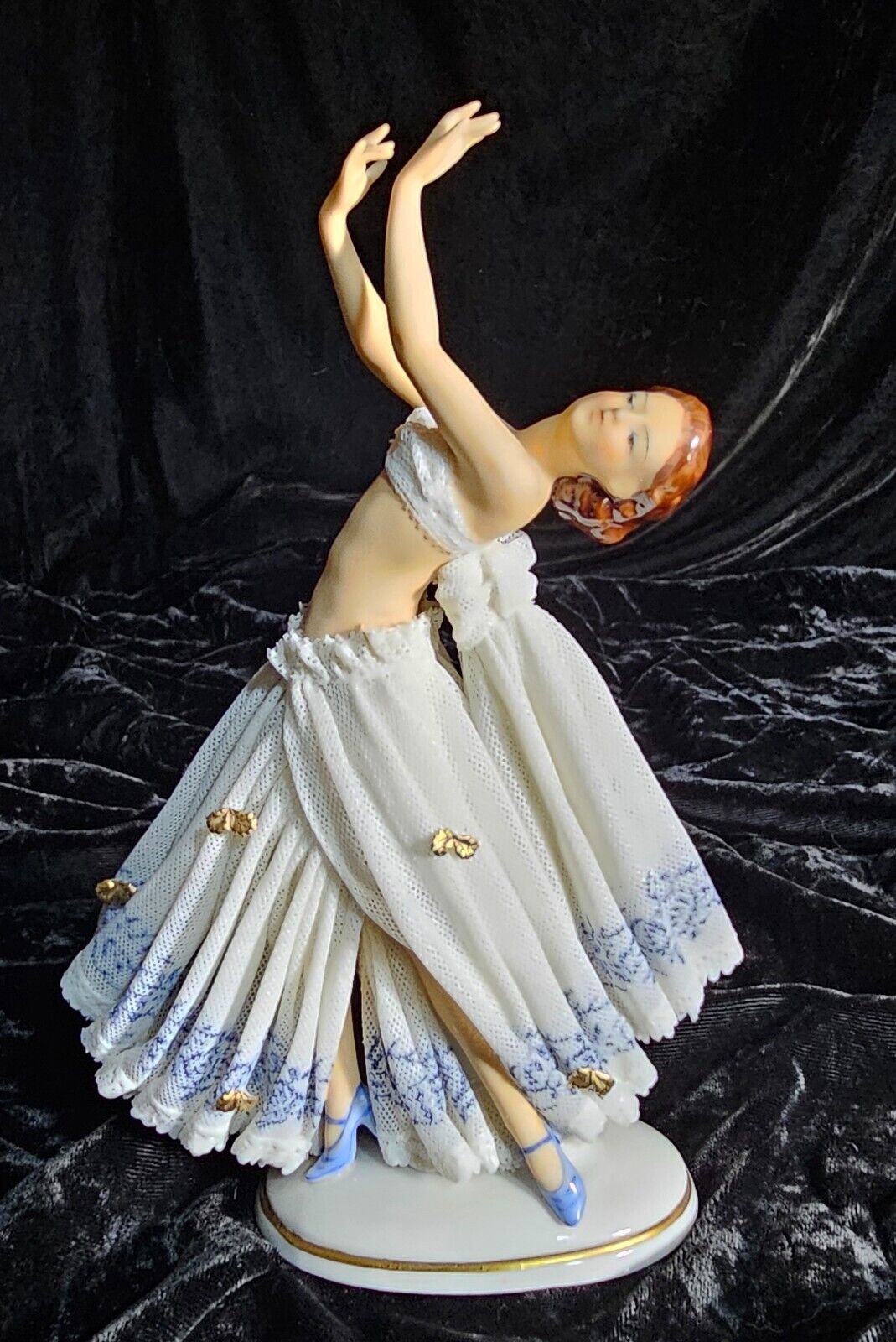 Antique German Dresden Volkstedt Porcelain Art Deco Lace Dancing Girl figurine