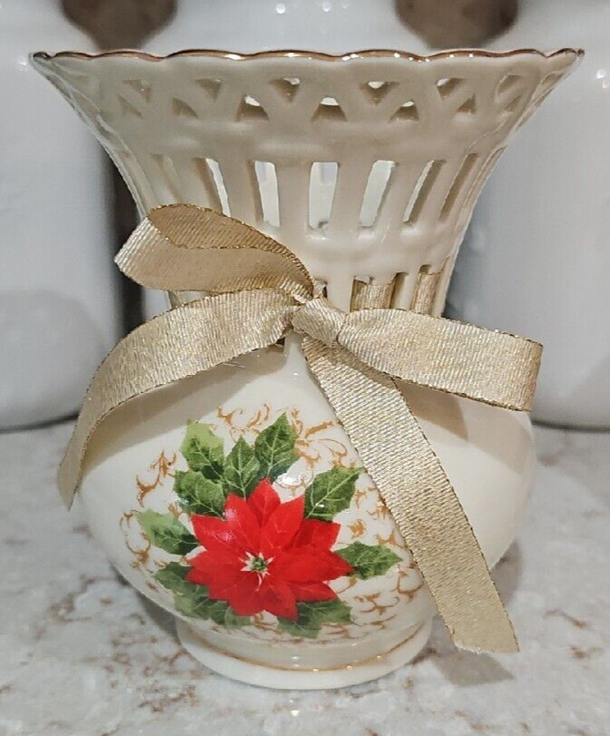 Royal ESSEX fine China Poinsettia HOLIDAY Gilded Porcelain Laced Ribbon