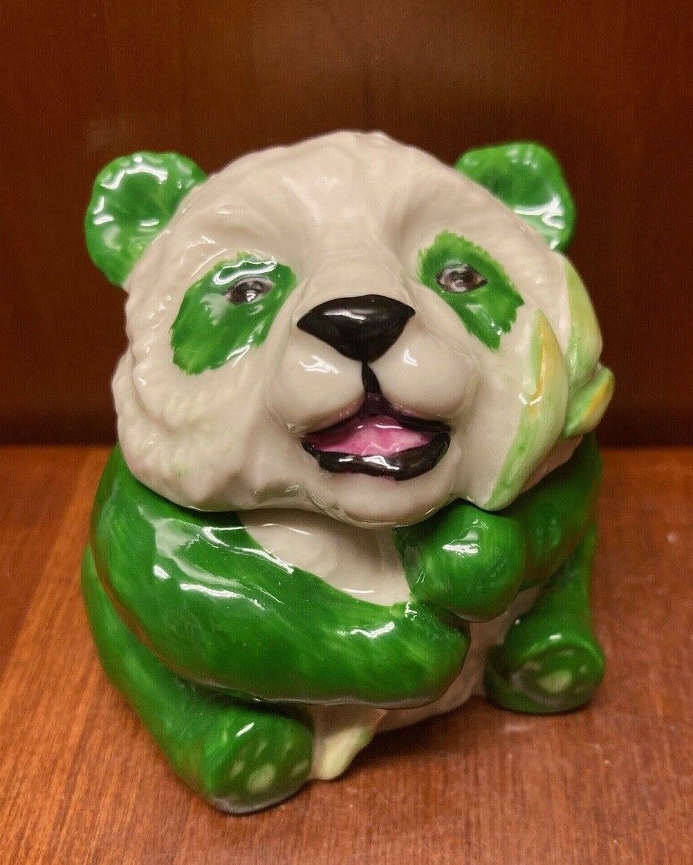 Kevin Francis Face Pot-The Green Panda w/Gold Backstamp