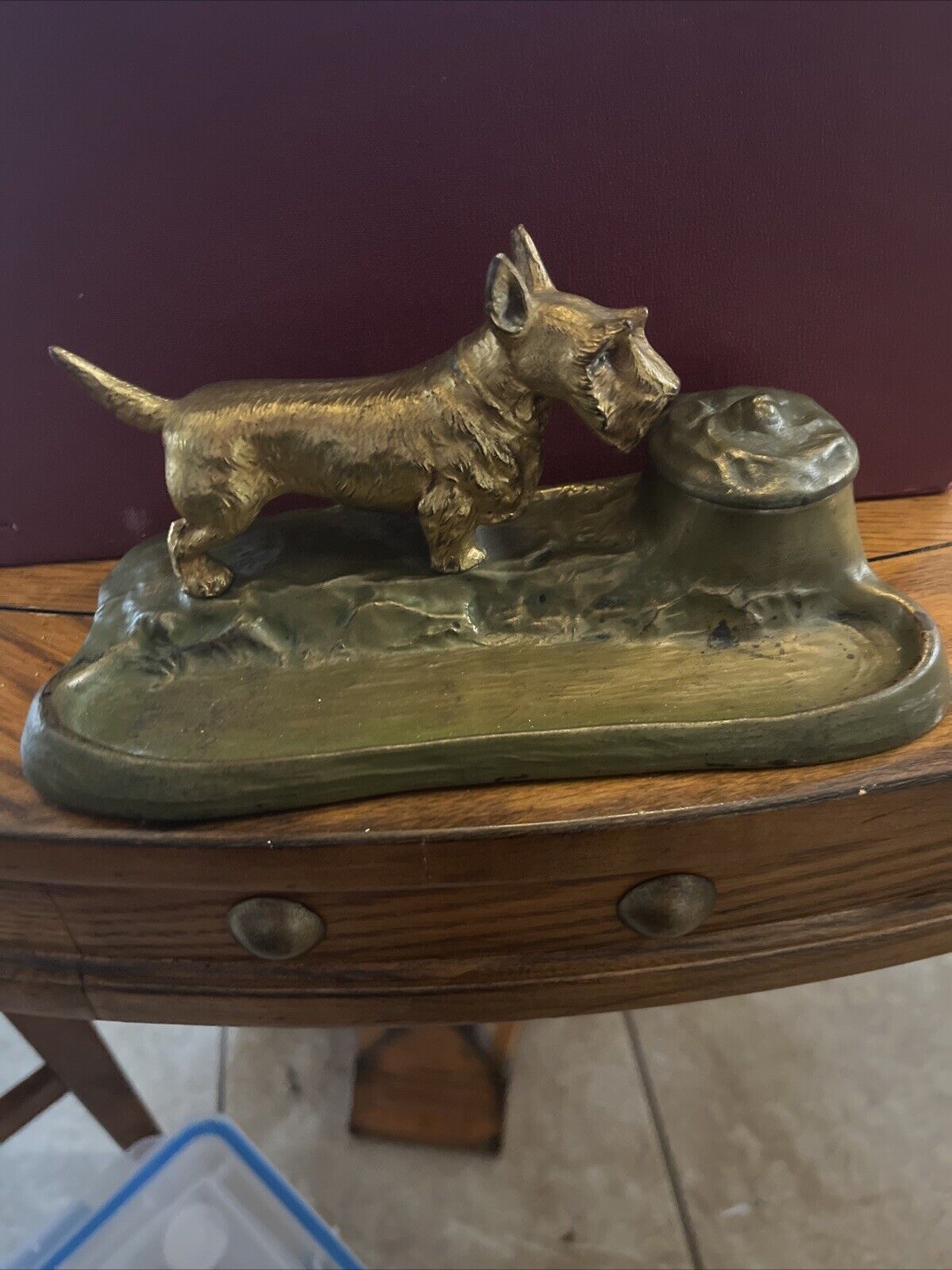 fountain pen inkwell With Dog And Toilet