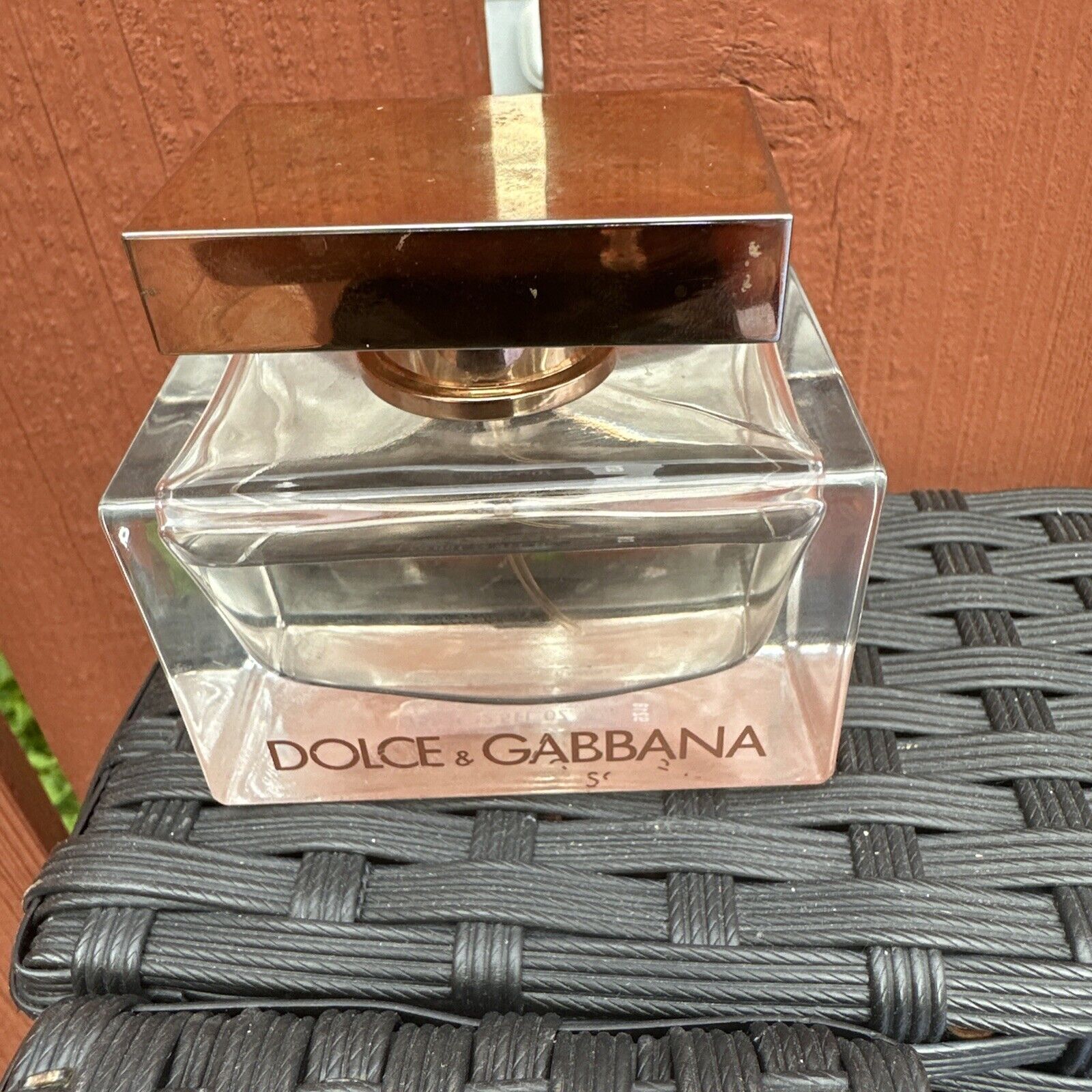Rose The One by Dolce & Gabbana Eau De Parfum 2.5 oz Collectable Spray Bottle 2
