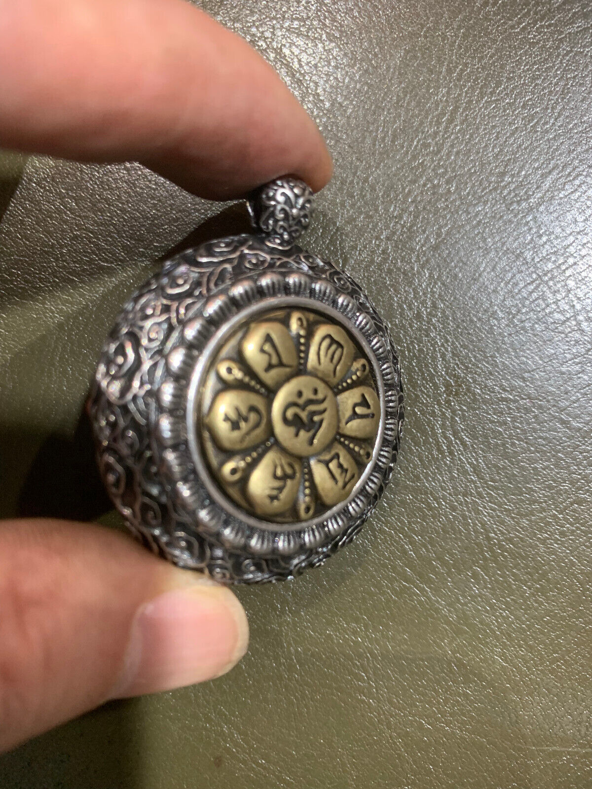 WOW Tibetan Hand Made Silver *Prayer Wheel* Inlay Bead Prayer Pendant