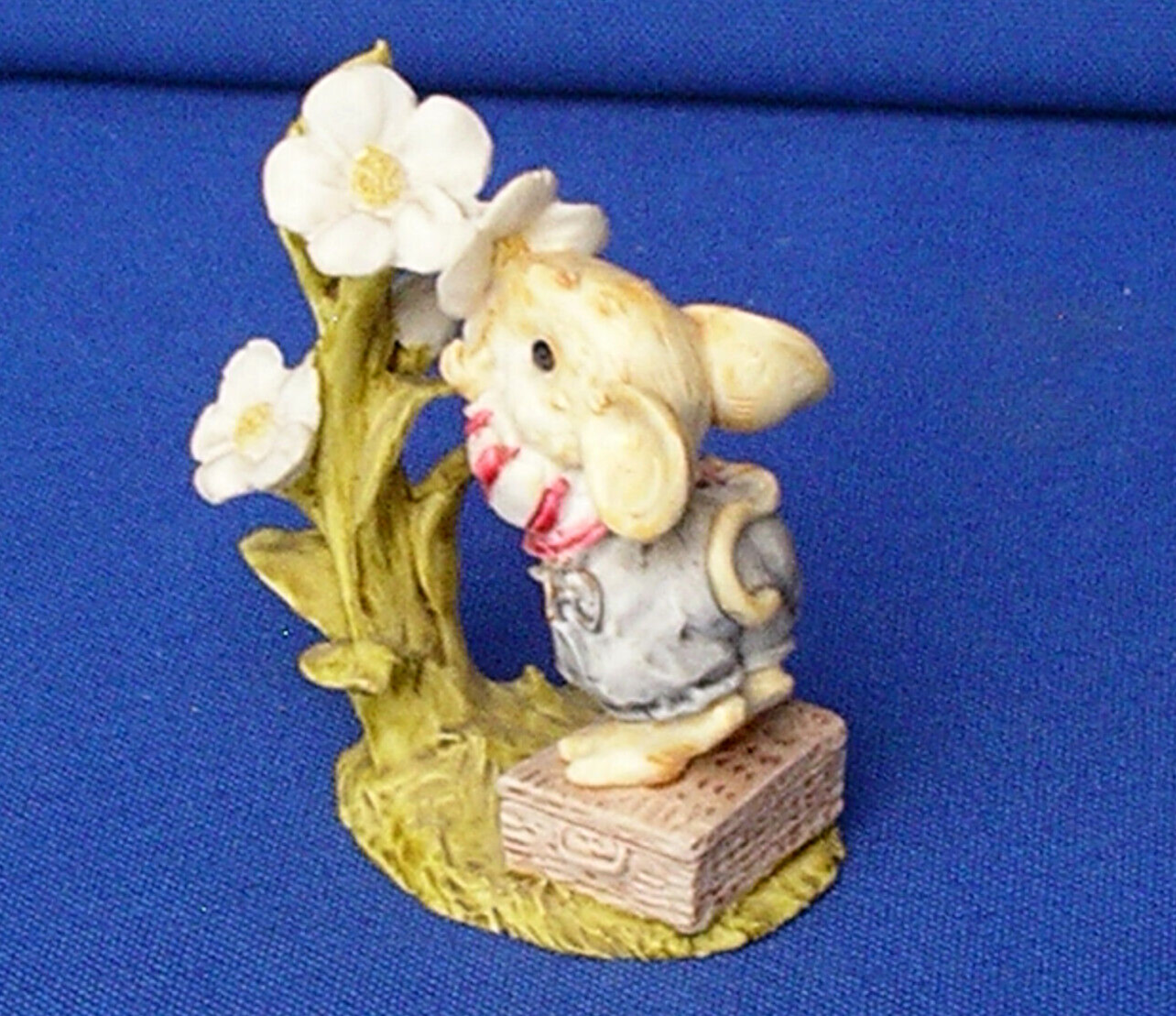 Ganz Little Cheesers Mouse Miniature Summertime Picnic Boy Smells Flower Truffle