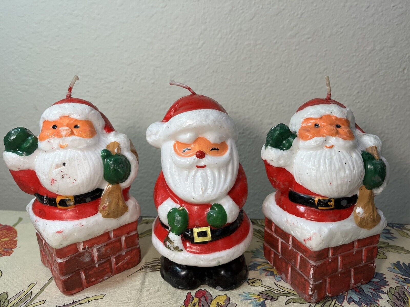 3 Vintage Santa Claus Christmas Candles Wax Mold Lot Of 3