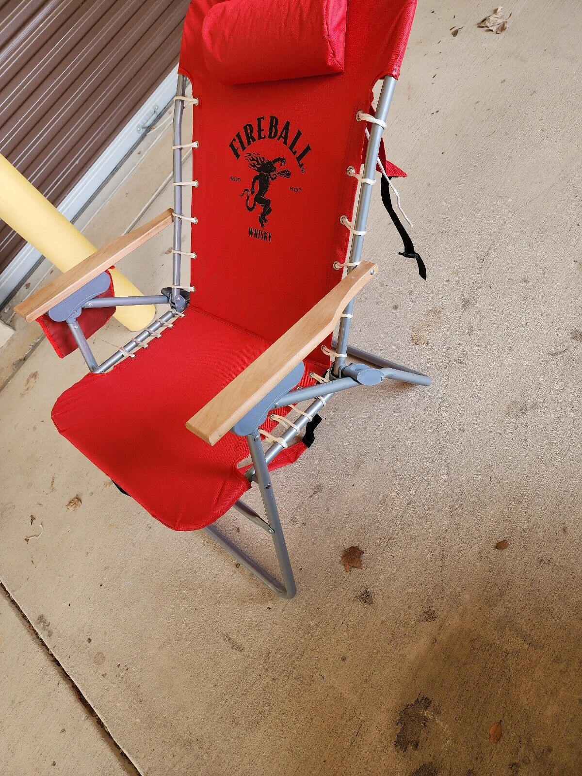 NEW Fireball Whiskey Foldable Lawn Chair w/ Wood Arm Rests Tailgate Chair Beer