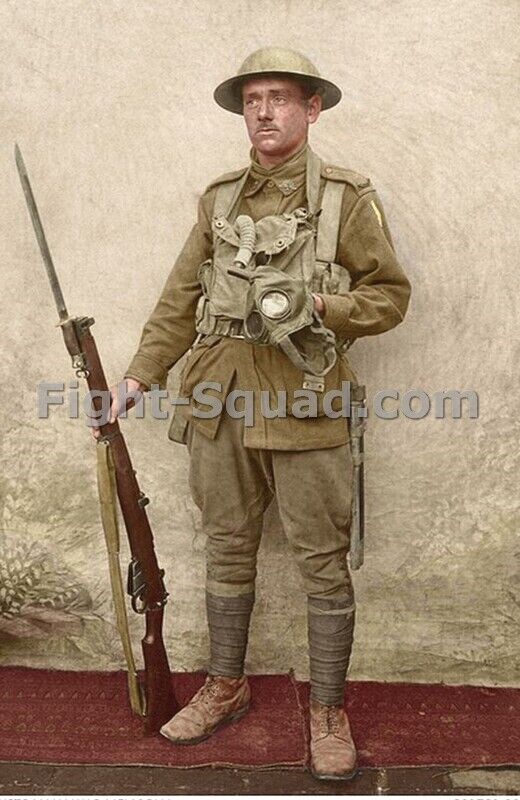 WW1 World War Great War Photo Picture Australian Soldier with a gas mask 3964