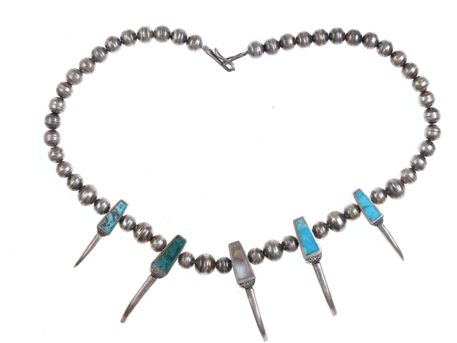 Vintage Native American Sterling/turquoise claw necklace