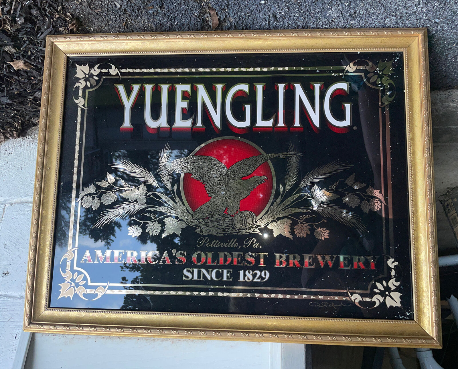 YUENGLING BEER MIRROR BAR SIGN, D. G. YUENGLING & SON POTTSVILLE, PA. 25\