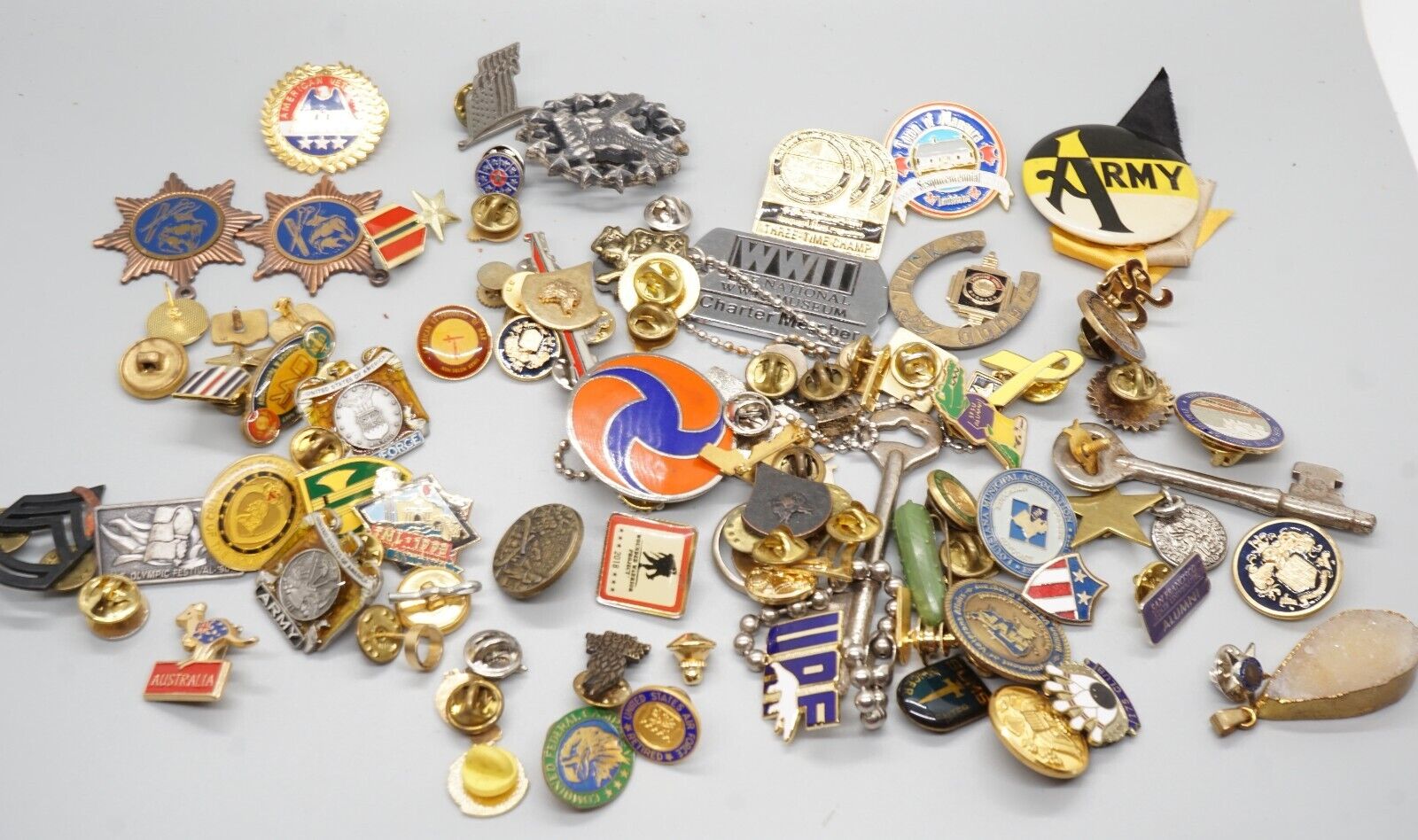 Vintage Army, Navy, USMC Insignia Pins & DI Unit Pins Large Group Lot