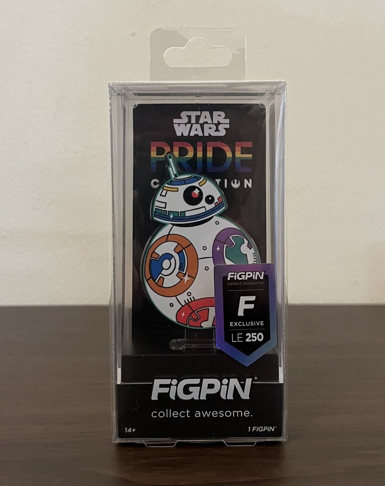 Figpin Star Wars Pride BB-8 #1697 Figpin Exclusive LE 250 NEW LOCKED IN HAND