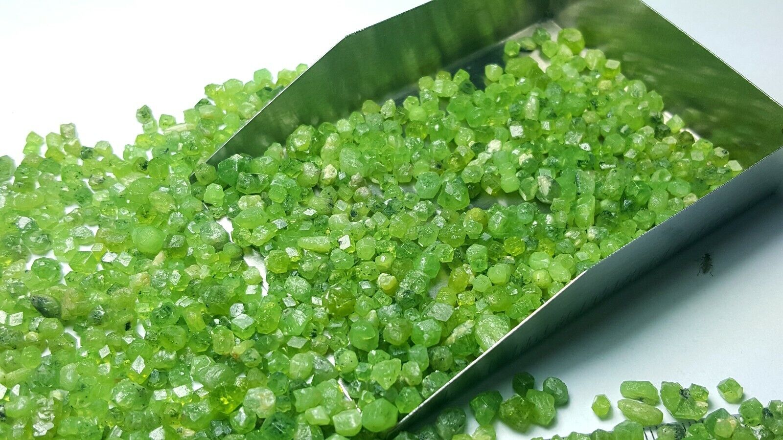 Rare 1500ct Lustrous Green Demantoid Garnet Crystal Specimen @Khust  Afghanistan