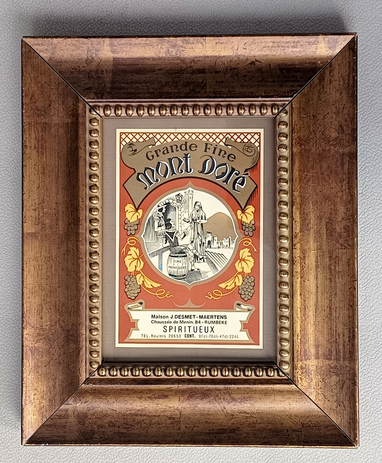 Framed Original Mont Dore 1920\'s Belgium Old Liquor Label Vintage Lithograph