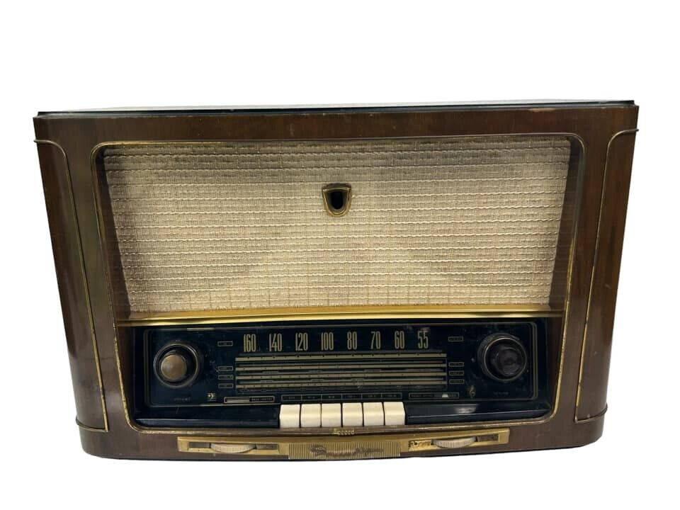 Vintage Large Grundig 3048 Valve Radio Spares or repair