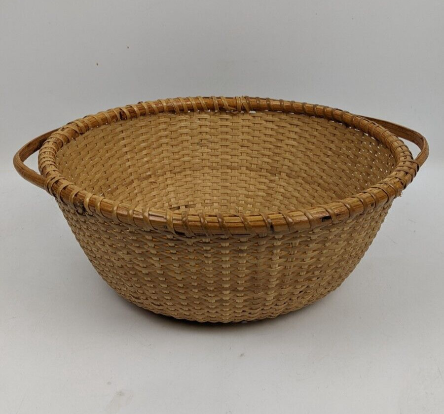 Vintage Round Handled Basket w/ Wood Base Nantucket
