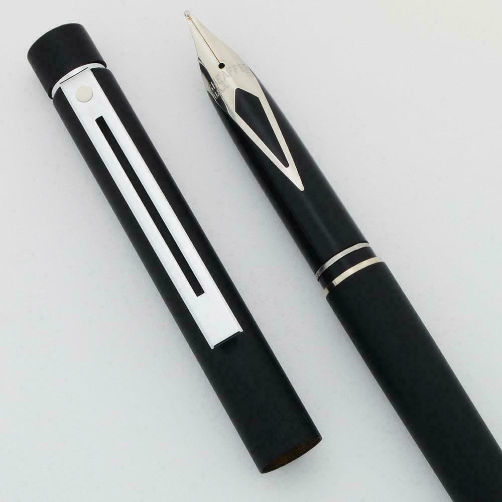 Sheaffer TARGA 1002S Slim Fountain Pen - Matte Black, Fine Steel Nib (New in Box