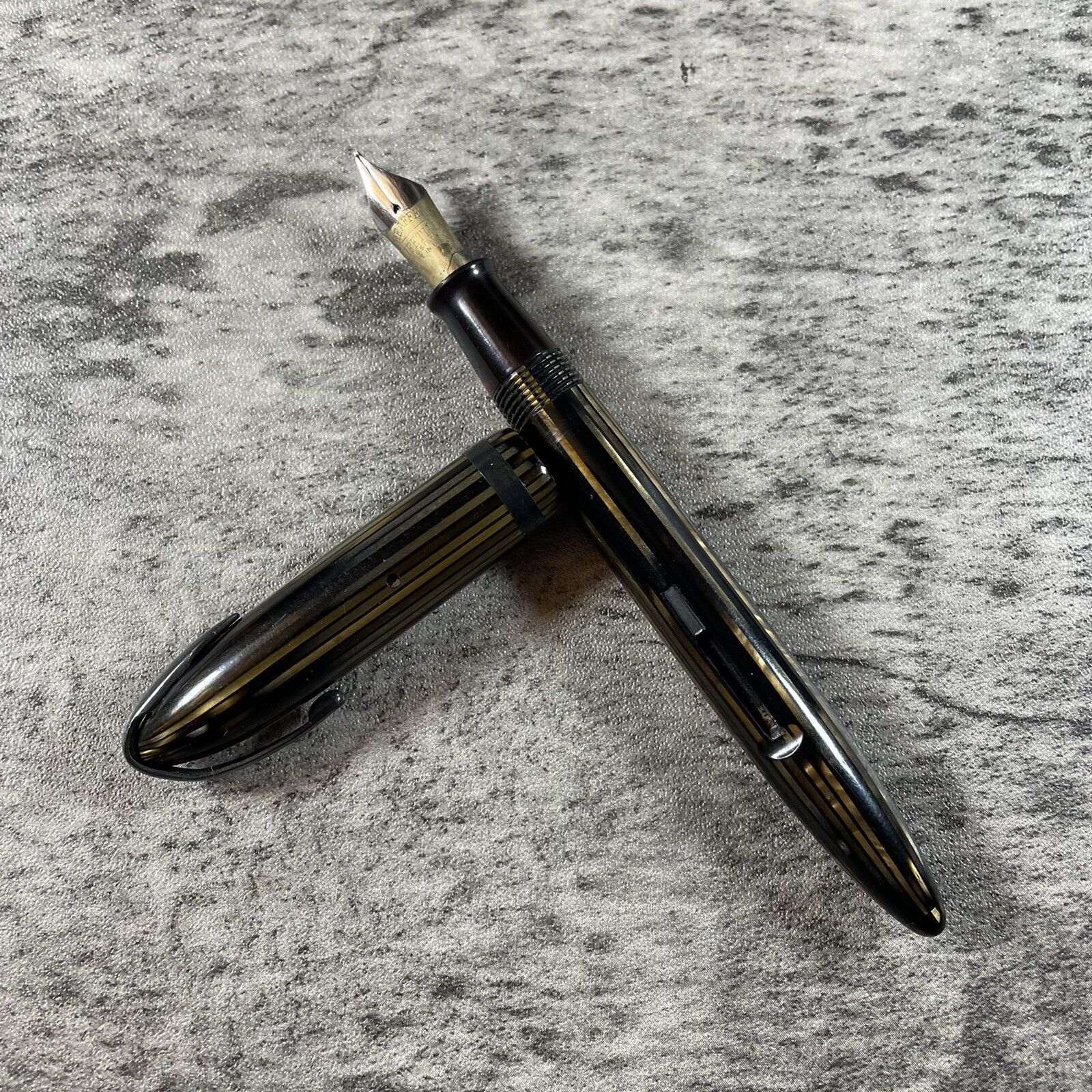 Vintage Sheaffer White Dot Brown Striated Fountain Pen 14k Gold Nib (As Is)