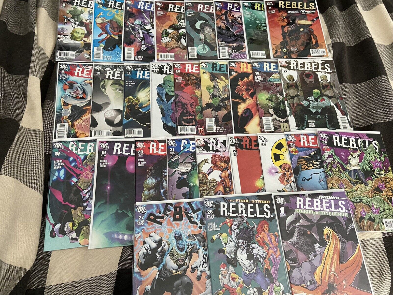 R.E.B.E.L.S. #1-28 Complete Set (2009-2011) DC Comics 