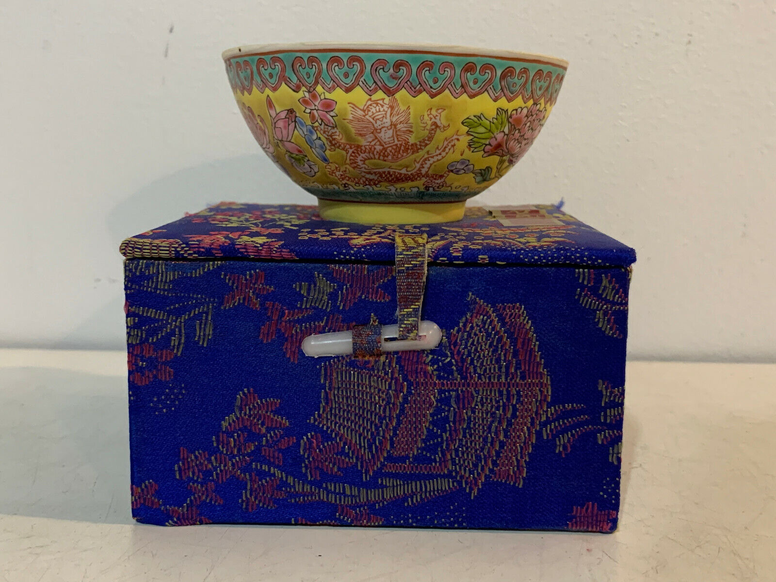 Vtg Chinese Jingdezhen Zhi Signed Eggshell Porcelain Bowl Dragons Floral w/ Box