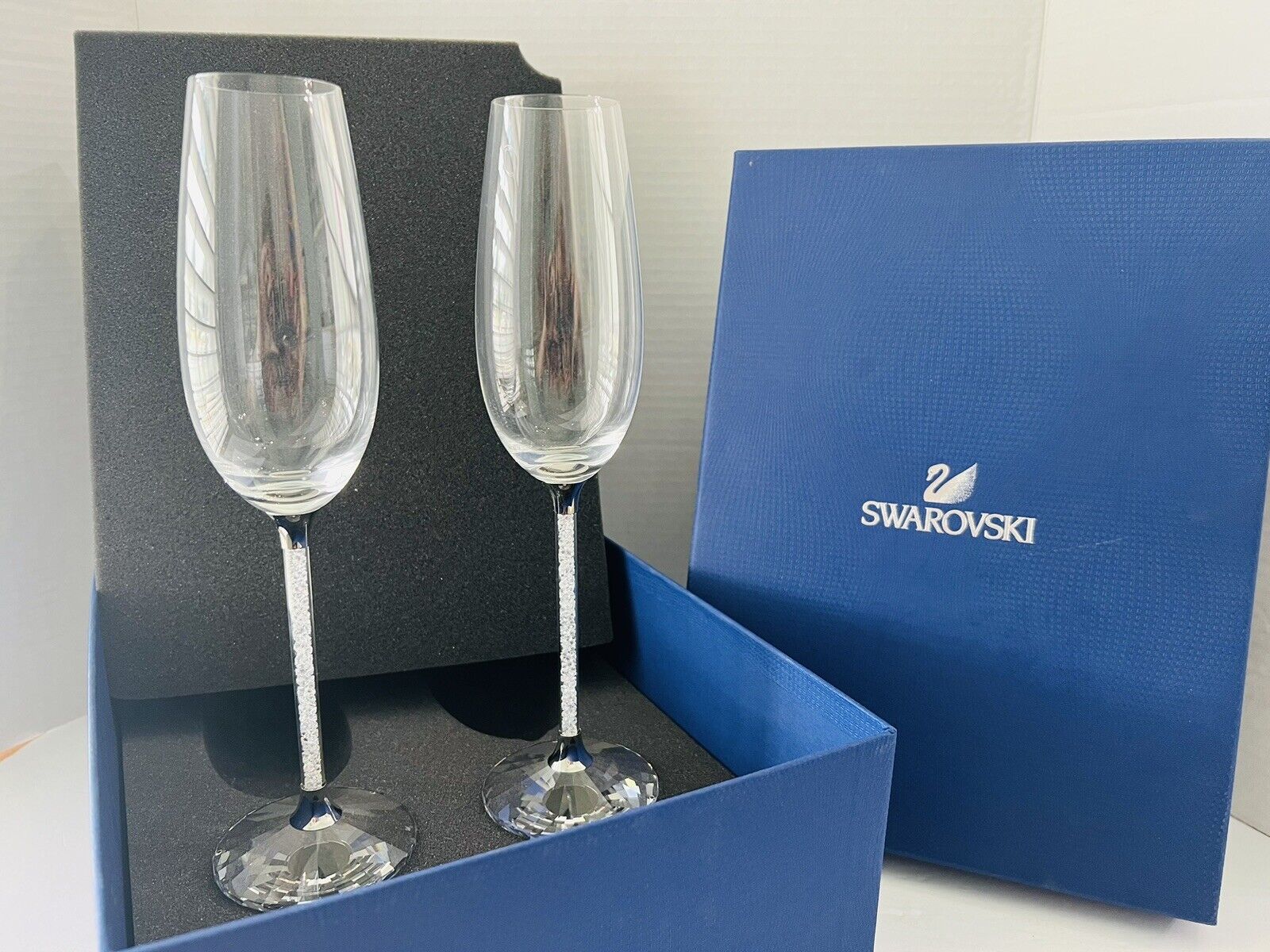 Swarovski CRYSTALLINE Toasting Flutes Set Of 2 New In Box Champagne Crystal Stem
