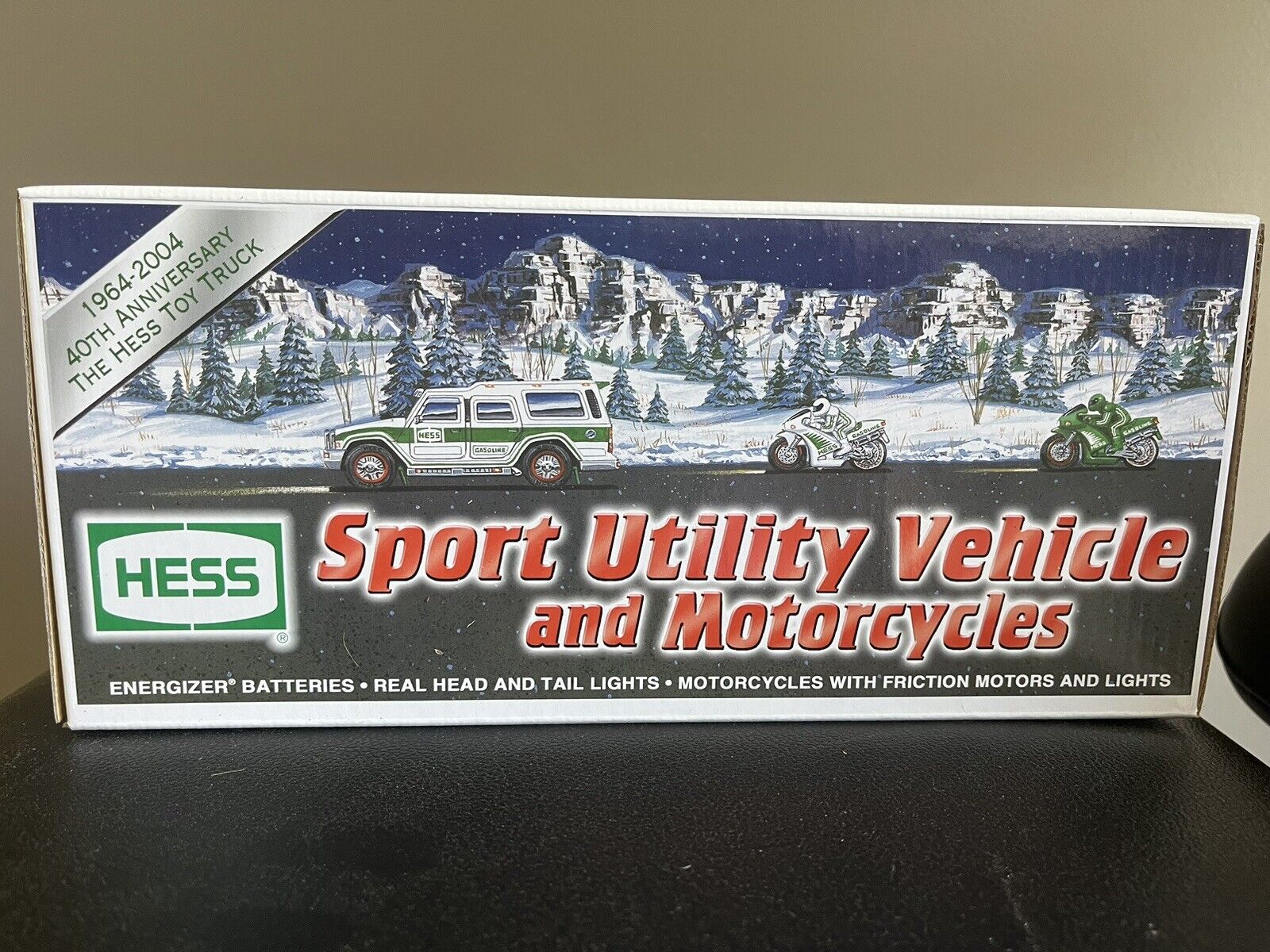 HESS 2004 40th ANNIVERSARY TOY SUV AND MOTORCYCLES MINT BRAND NEW IN BOX(NOS)