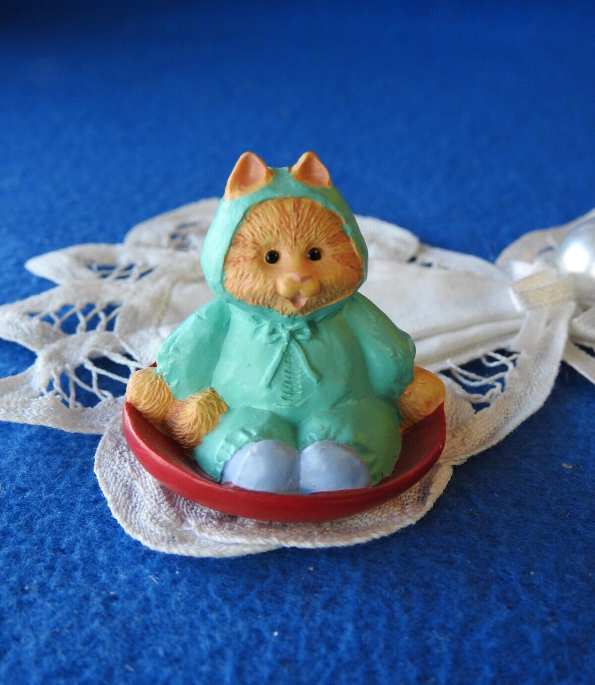 Hallmark Merry Miniature 1995 Cameron (Sled) CAT