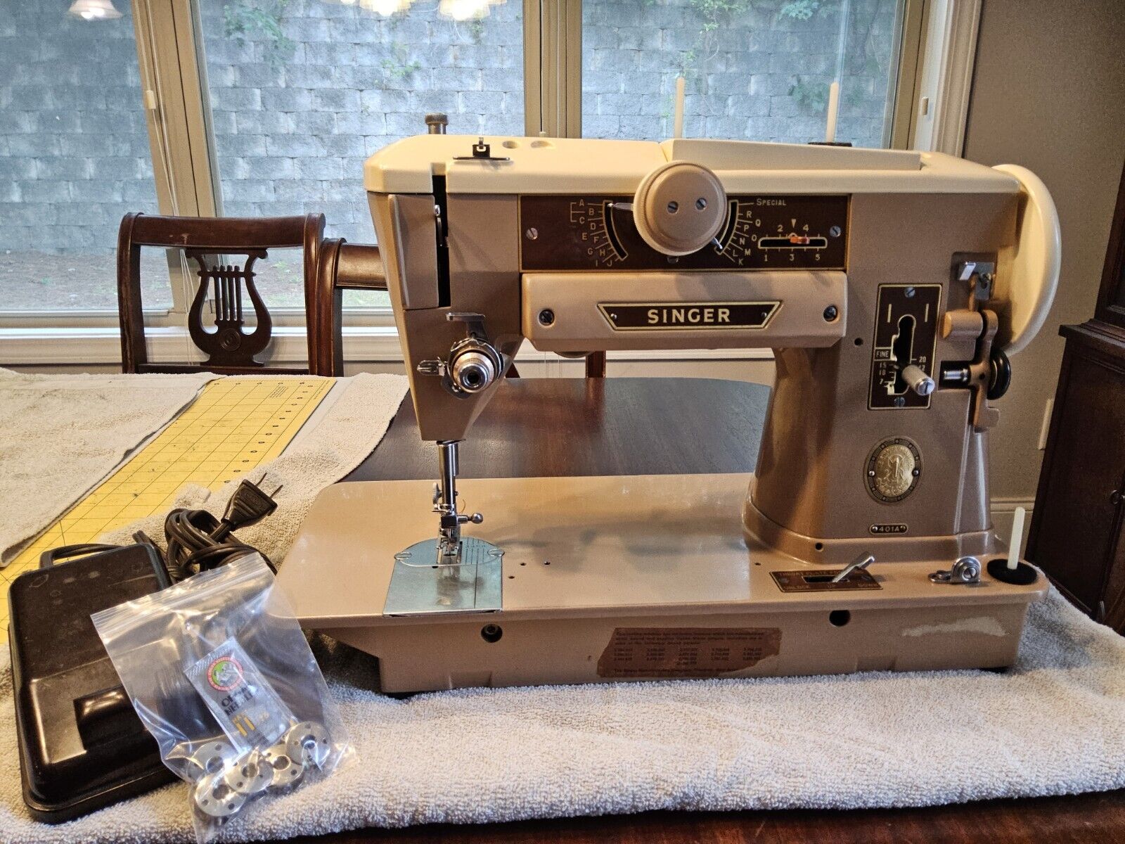 Singer 401a sewing machine cleaned and serviced Good cond SN NA779115