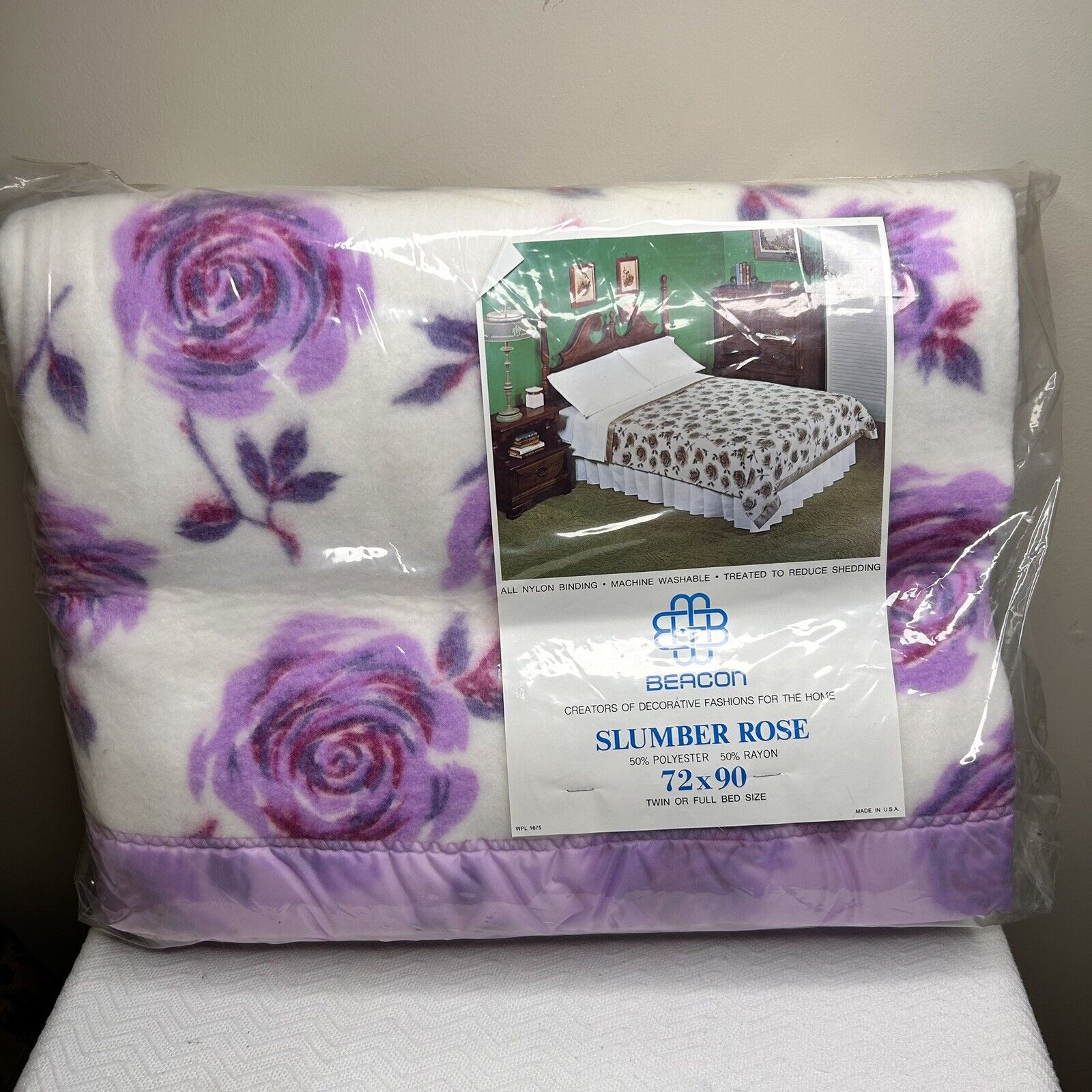 Vtg Beacon Floral Roses 72x90 Blanket Twin Full Purple Satin Trim USA NEW