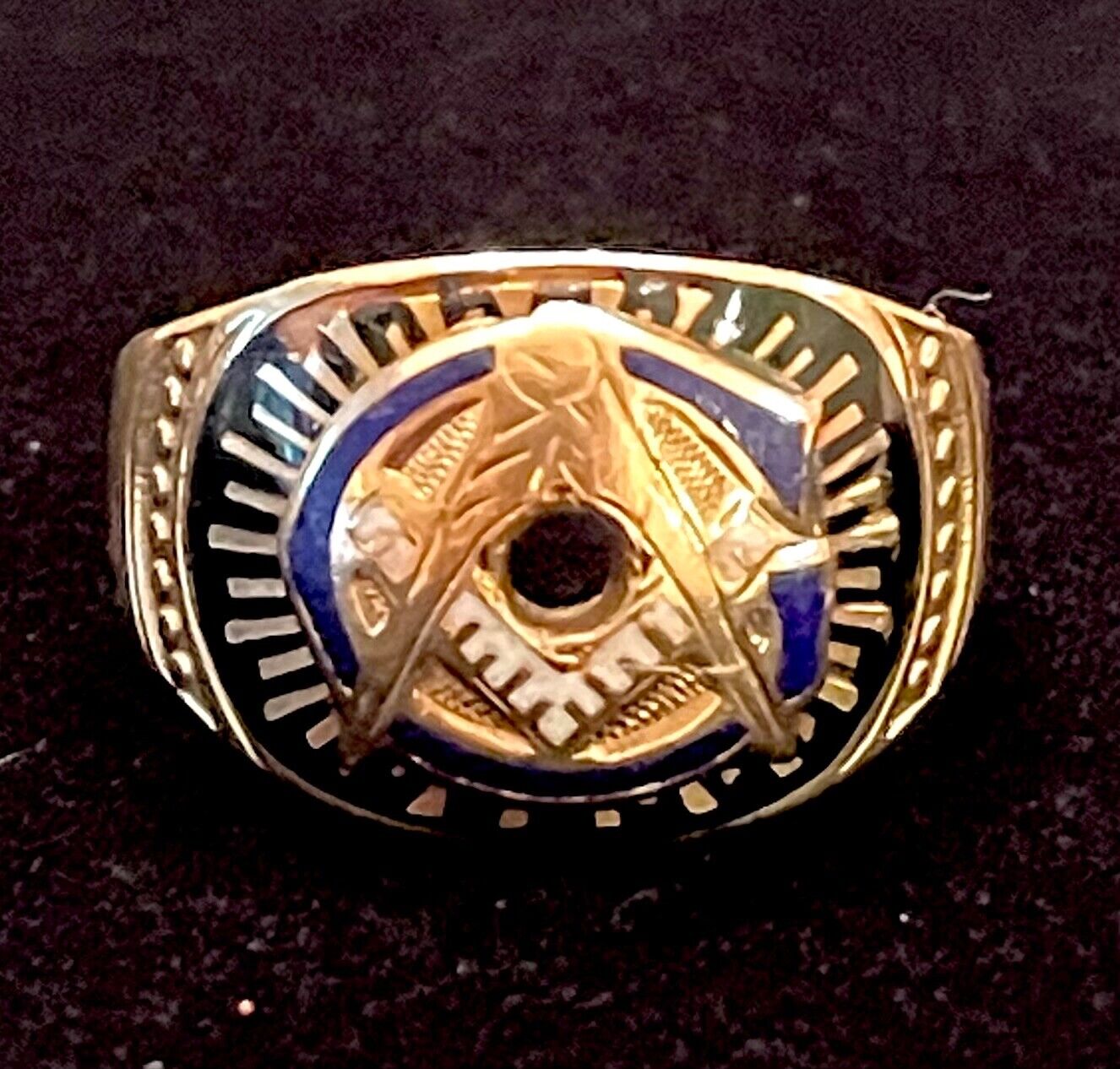 10K Gold  Antique Art Deco Masonic Freemason  Compass Ring  Size 10 6 grams