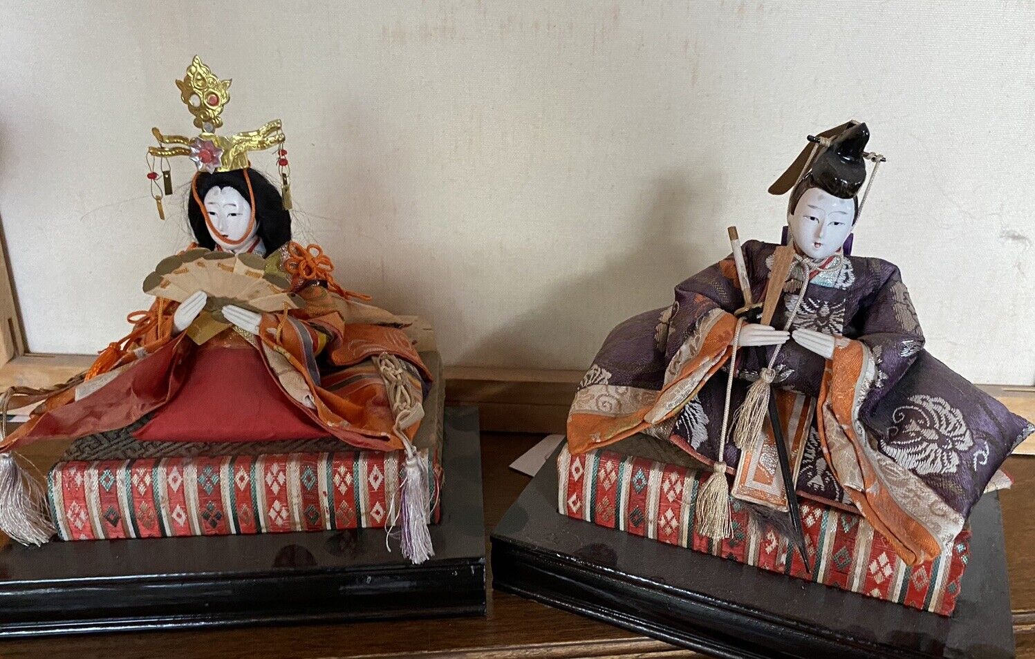 Vintage Japanese Hina Emperor Empress Doll Set 8”x7” W Lamps Wood Stage