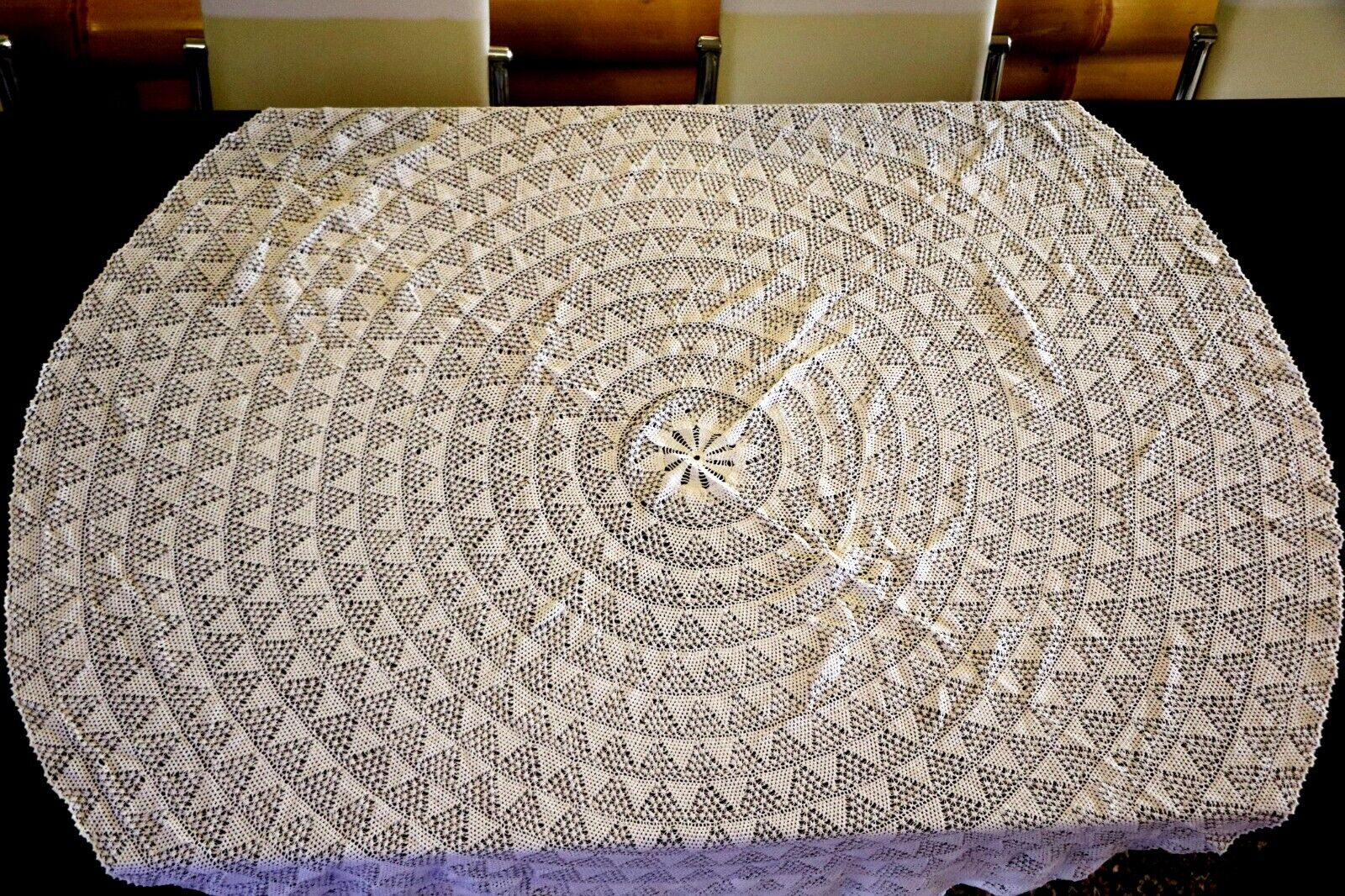 handmade unique art embroidery table cloth decor color vintage 130cm diameter
