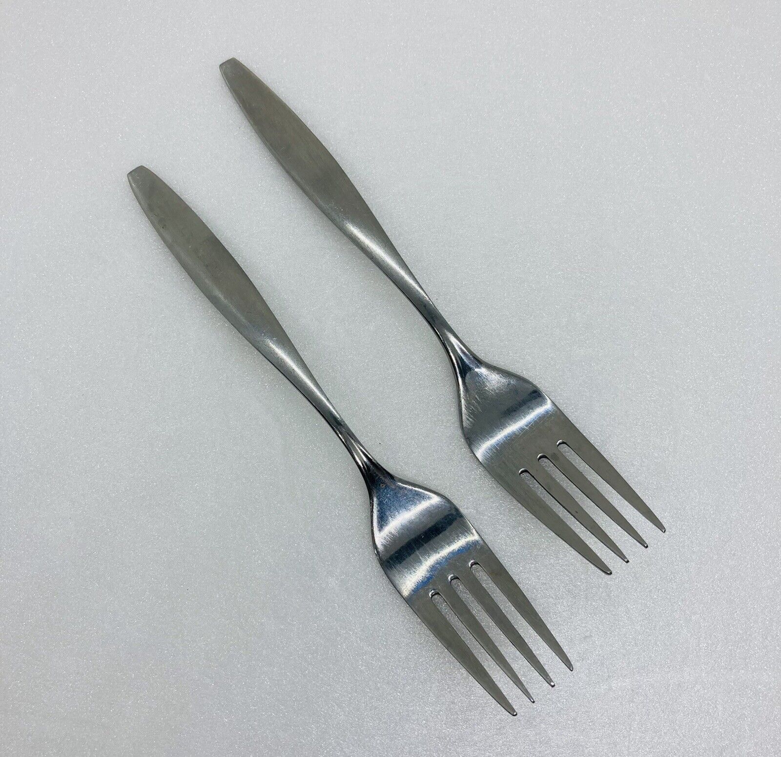 Vintage 1970s Stainless Steel Dinner Desert Fork Set 6” Solid Handle 18