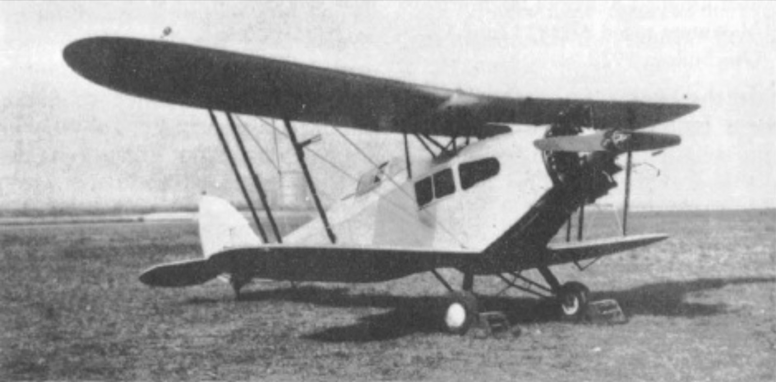 de Havilland Gasuden KR-2 Airplane Desk Wood Model Small New