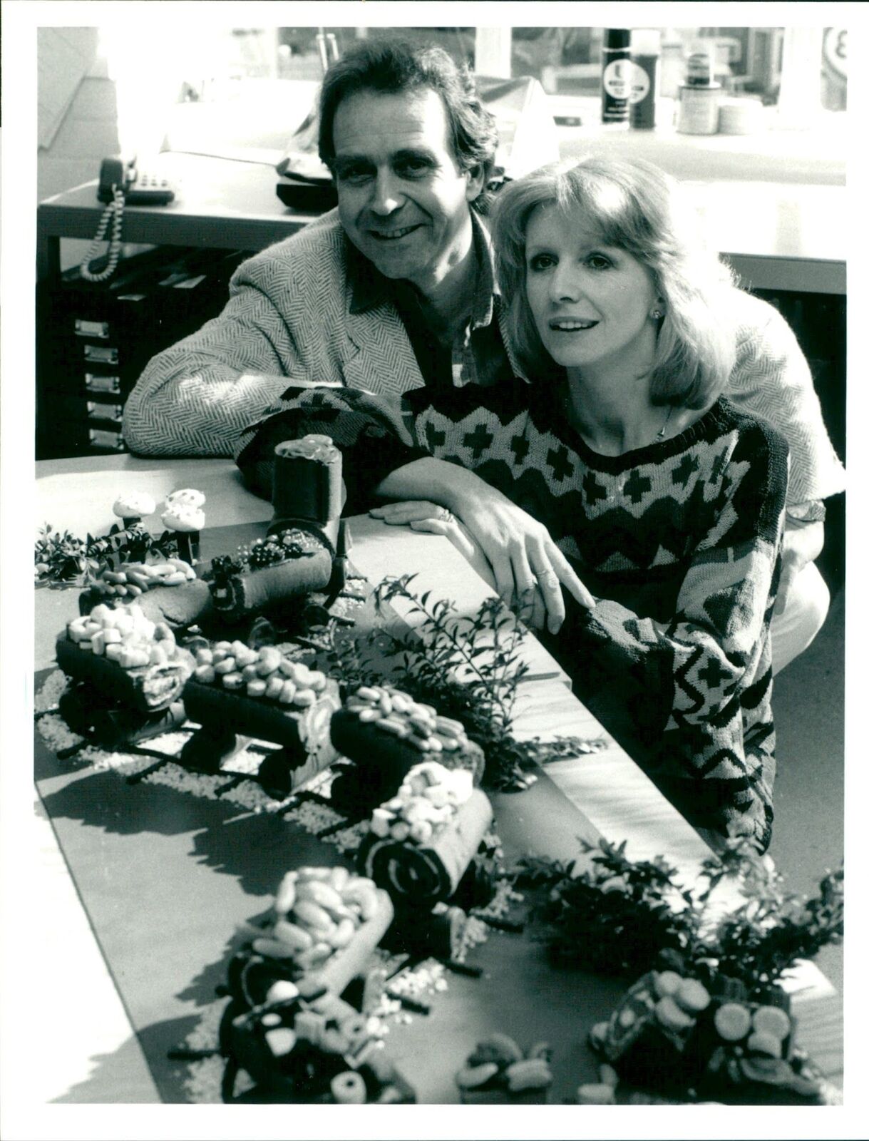 Jane Asher with husband Gerald Scarfe - Vintage Photograph 3814880