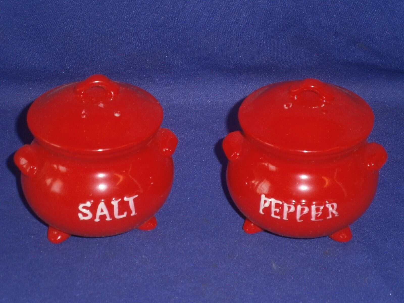 Vintage Red Pot Salt & Pepper Shaker Set by Lego Ceramics Japan c1960s 3inch