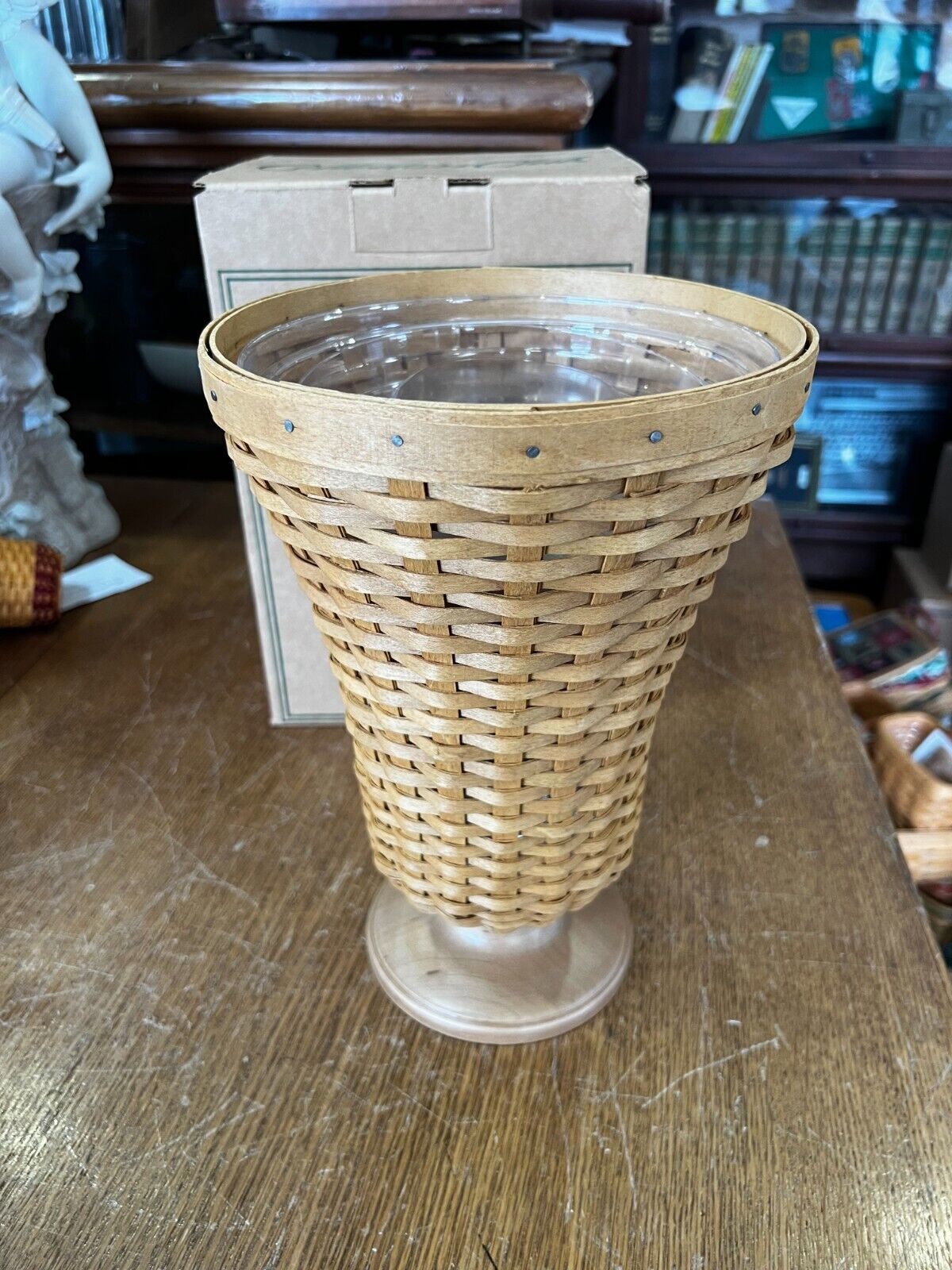 Longaberger Collector\'s Club Floral Basket Vase with Box _ 11 inches Tall