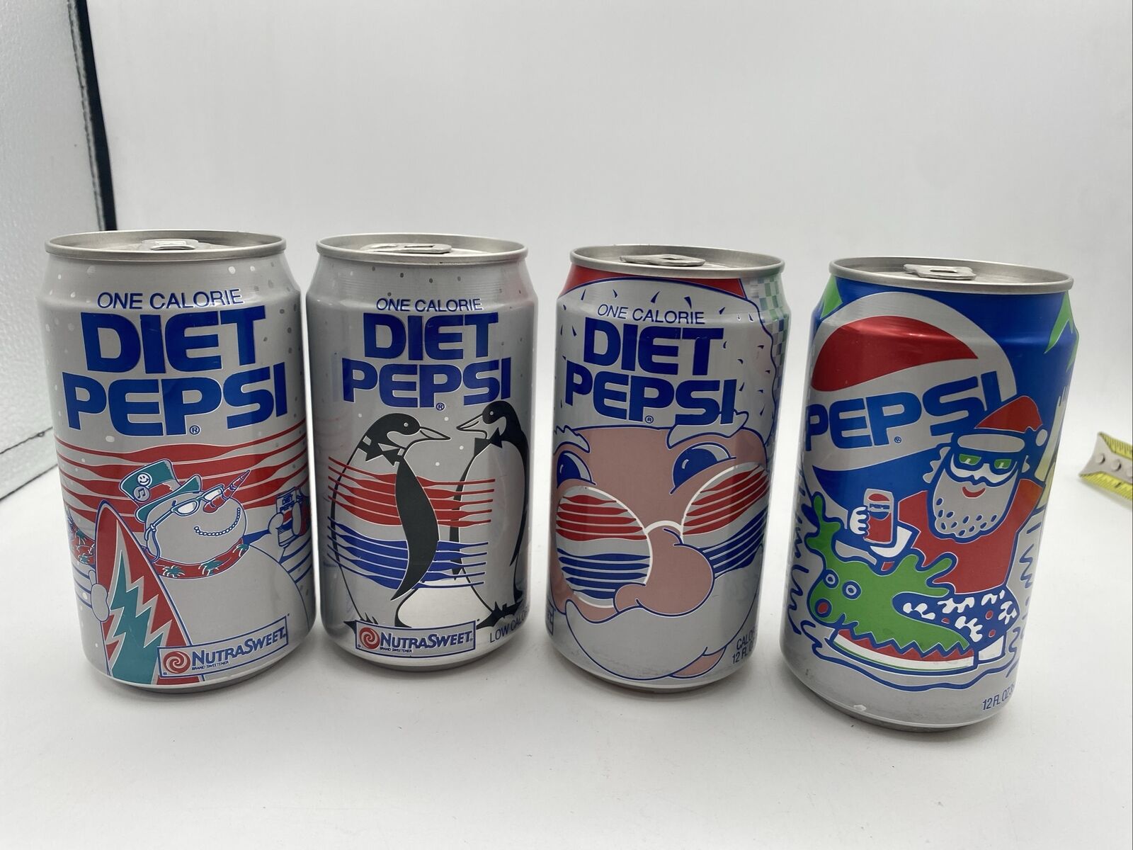 (4) Vtg Diet Pepsi Can Lot 1990s Christmas Pop Art Unopened Empty Penguin Santa