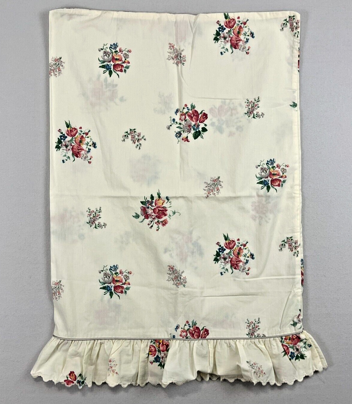 VINTAGE Floral Standard Pillow Case Ruffle Cottage Ivory Flowers Romantic Shabby