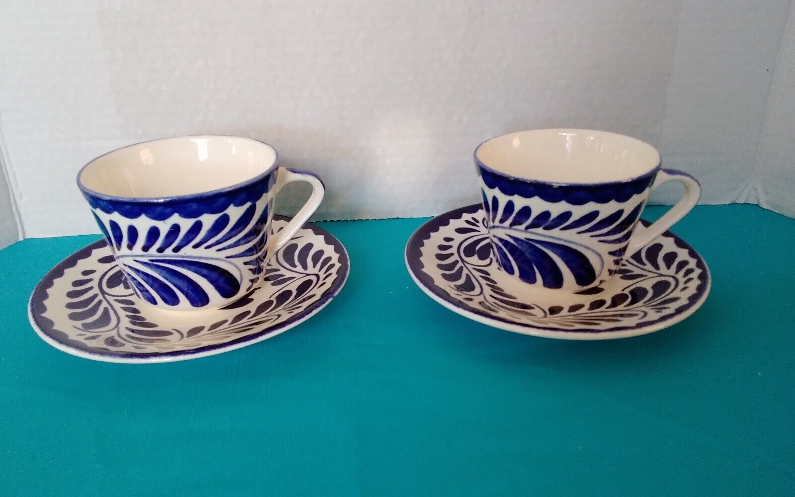 Vintage Mexican Pottery Anfora Puebla Blue Floral 4 PC Coffee/Tea Cup & Saucers