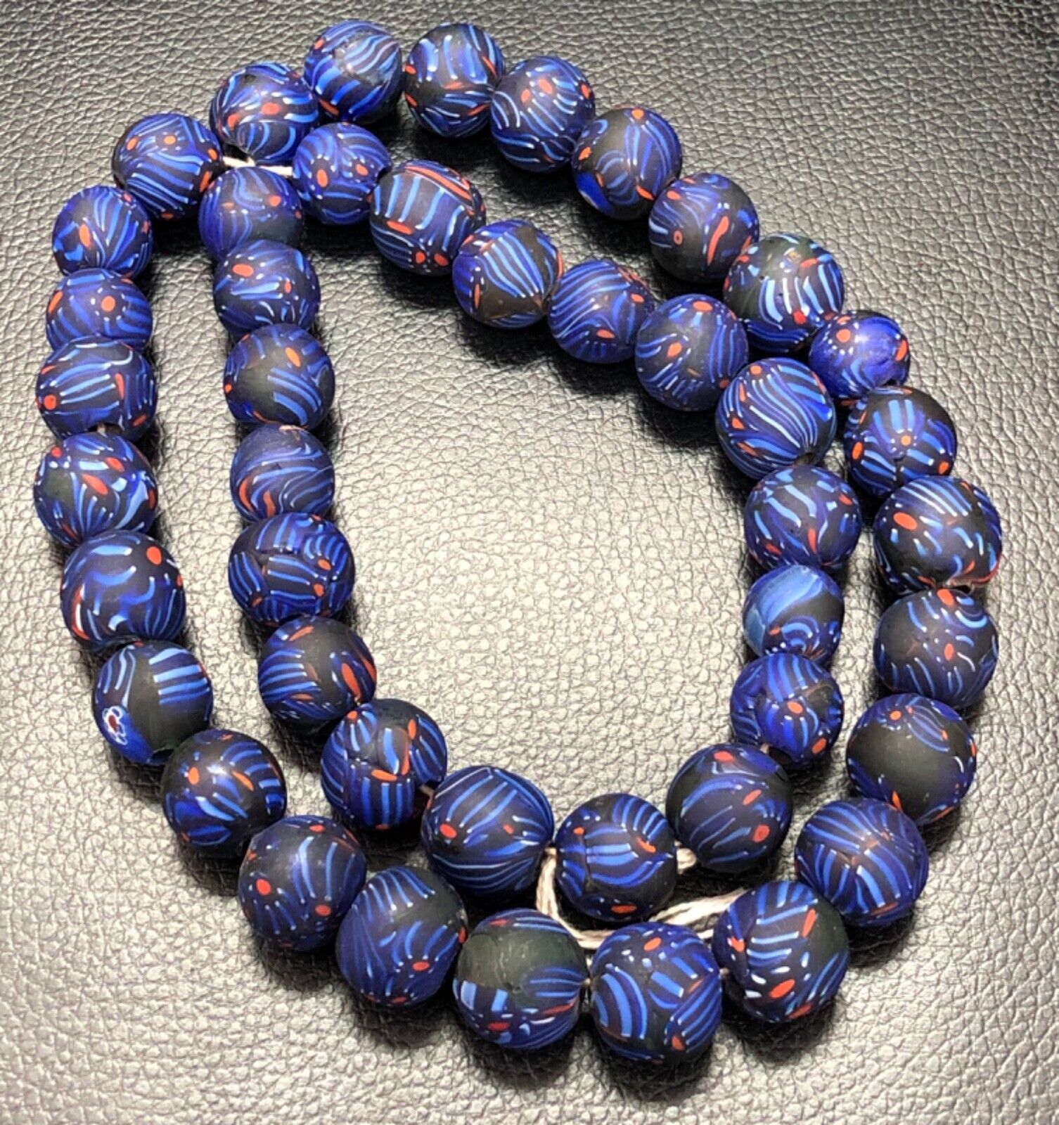 Impressive Vintage Venetian African Glass Chevron Beads 19mm Long Strand