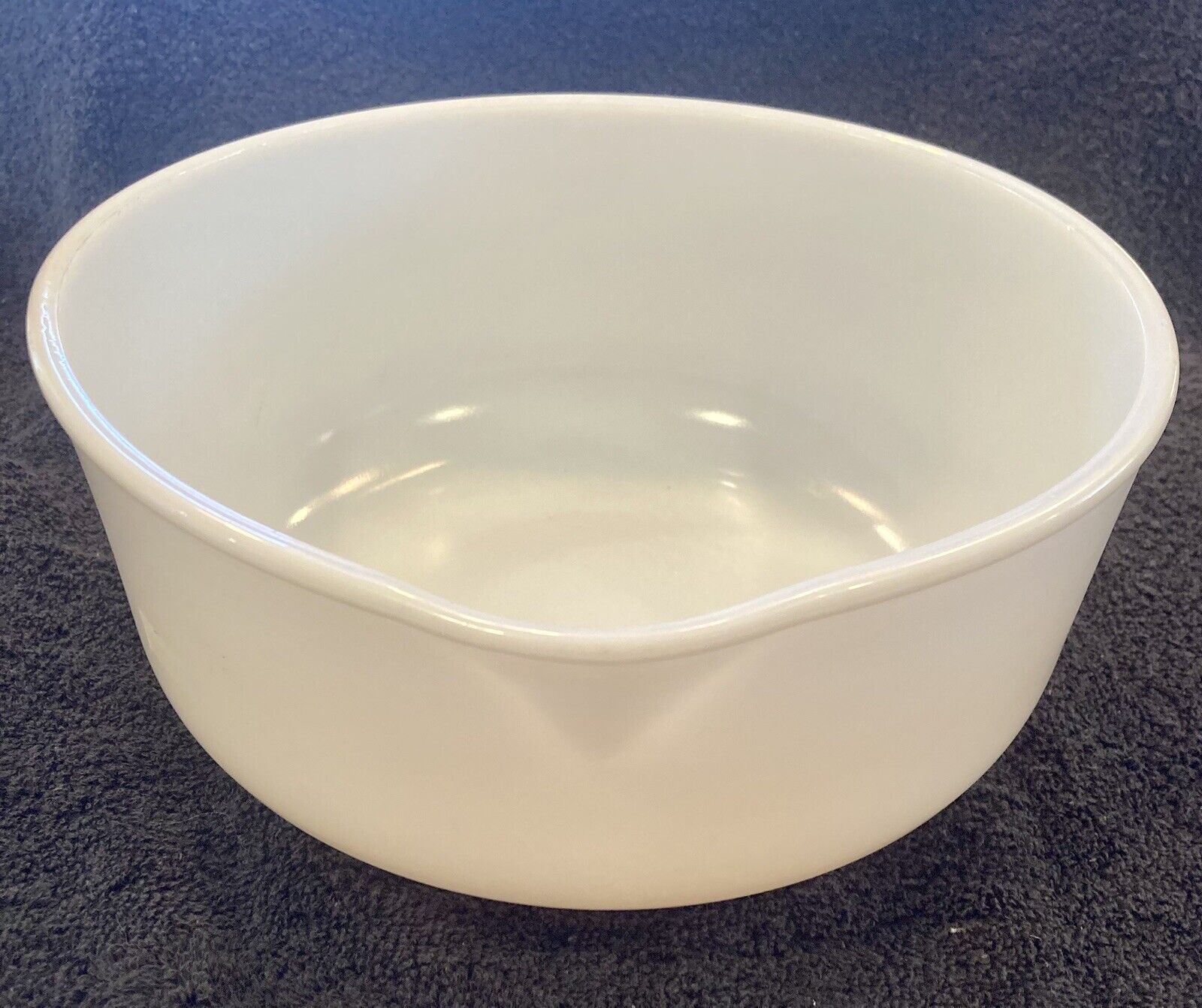 Large White Mixer Bowl, 9.25\