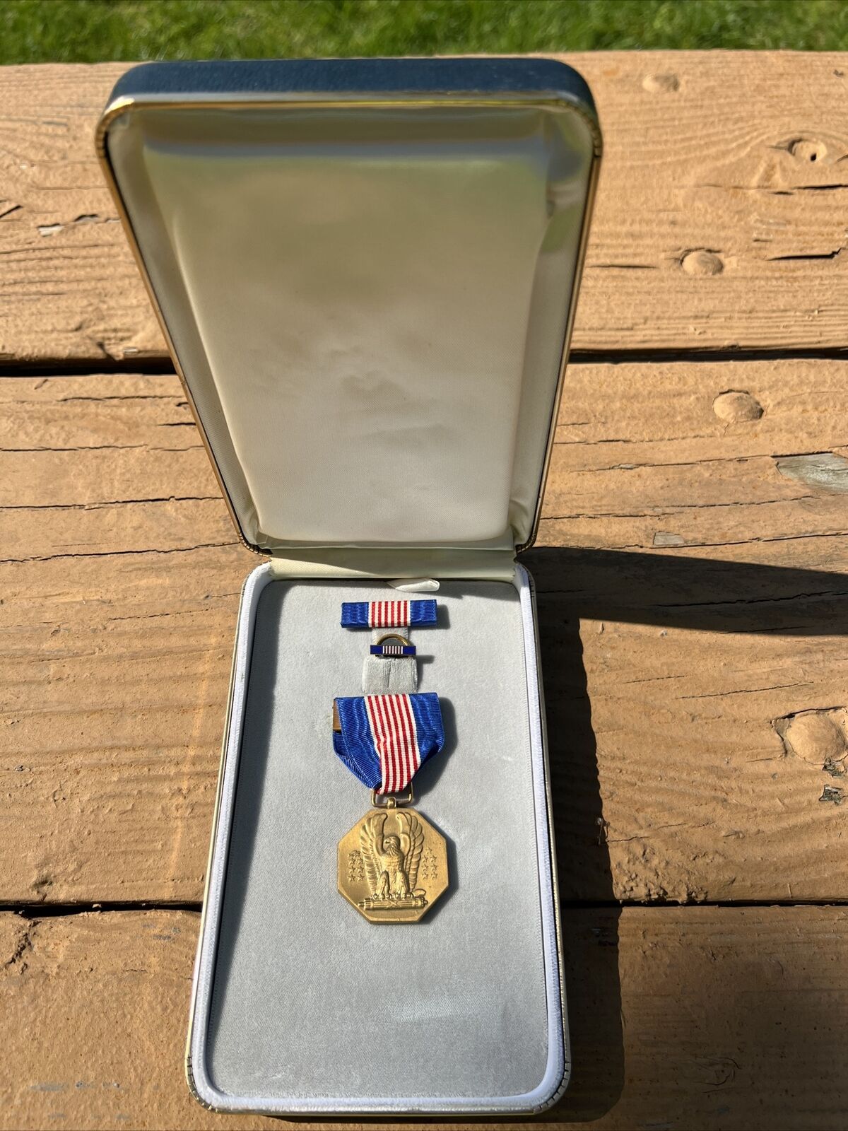UNITED STATES  SOLDIERS MEDAL FOR VALOR NON COMBAT