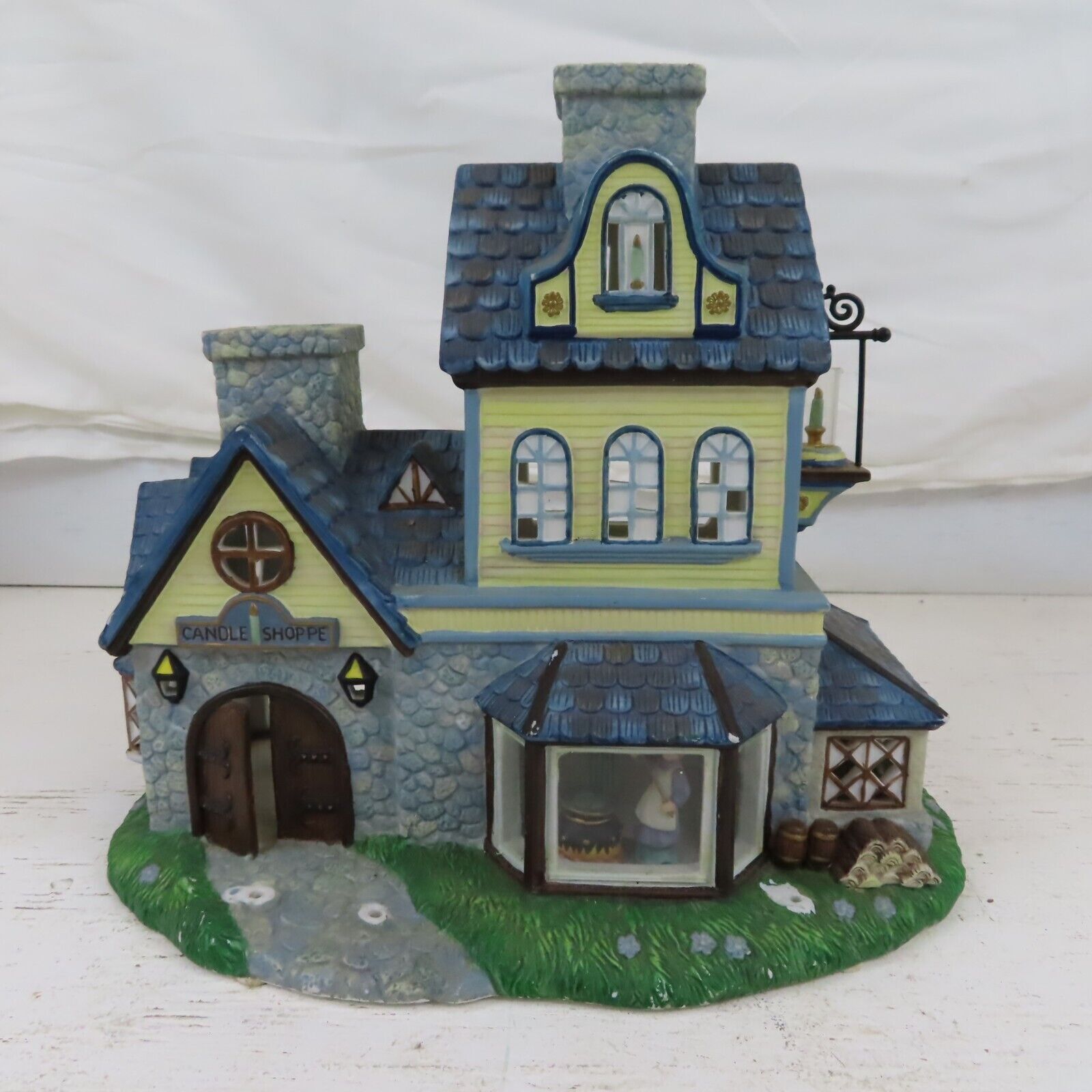 PartyLite Tea Light House Old World Village Candle Shoppe #1 Figure Inside READ