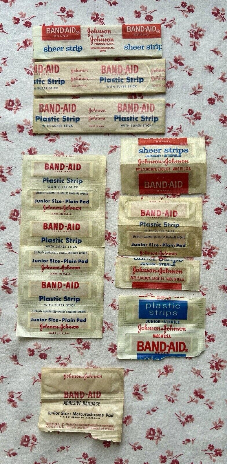 Vintage Mid Century Lot of 18 Assorted Johnson & Johnson Bandaids Band-Aids