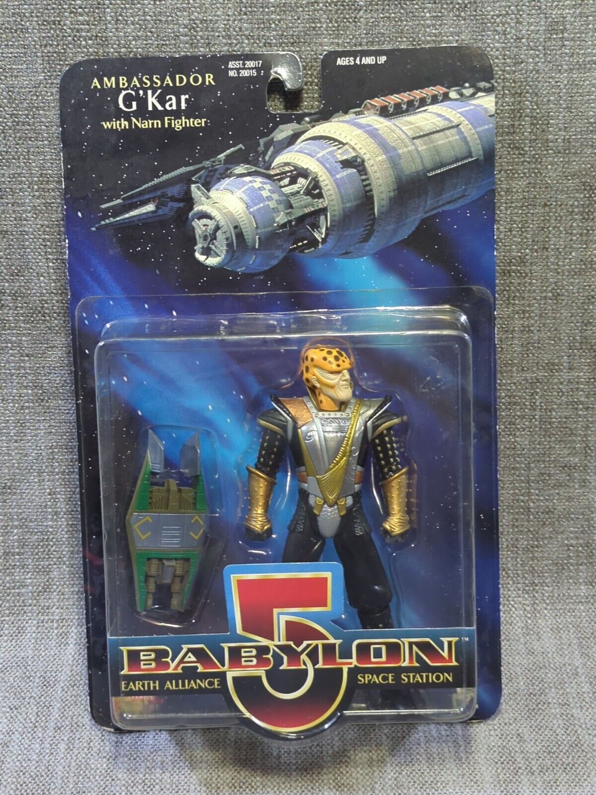 Babylon 5 Ambassador G\'Kar With Narn Fighter 1997 New Sealed