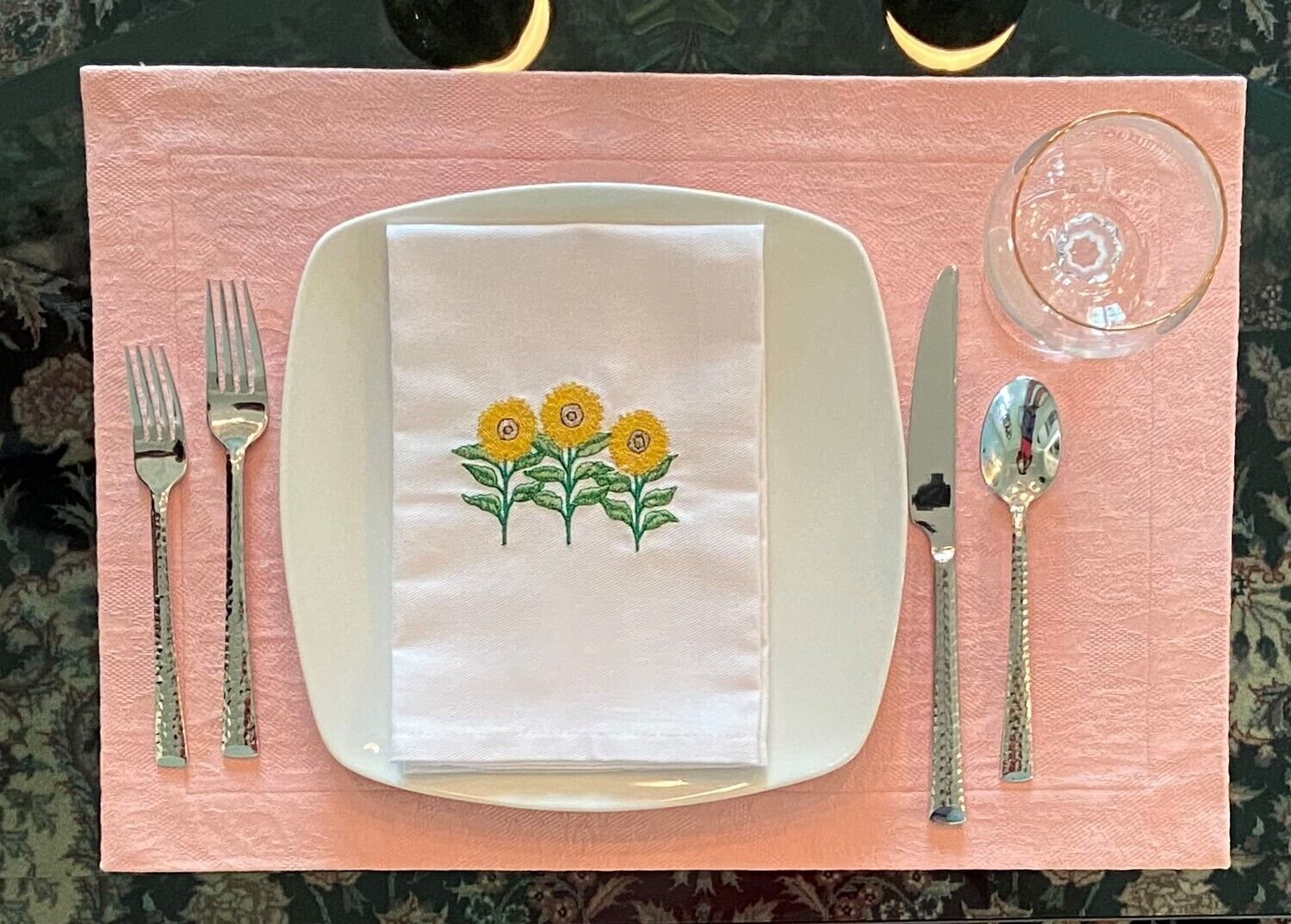 Embroidered Dinner Napkins, Set of 6 Floral Design