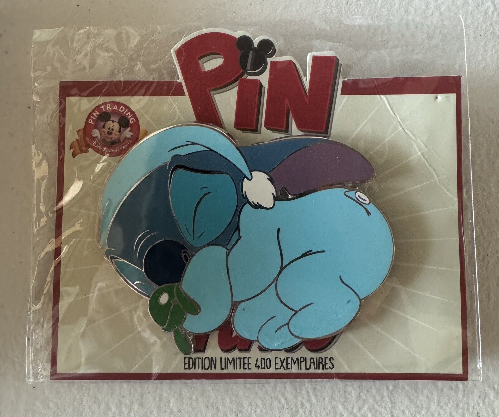 DLRP DLP Disney Paris Pin Trading Time Sleeping Lilo and Stitch Pin LE 400 Jumbo