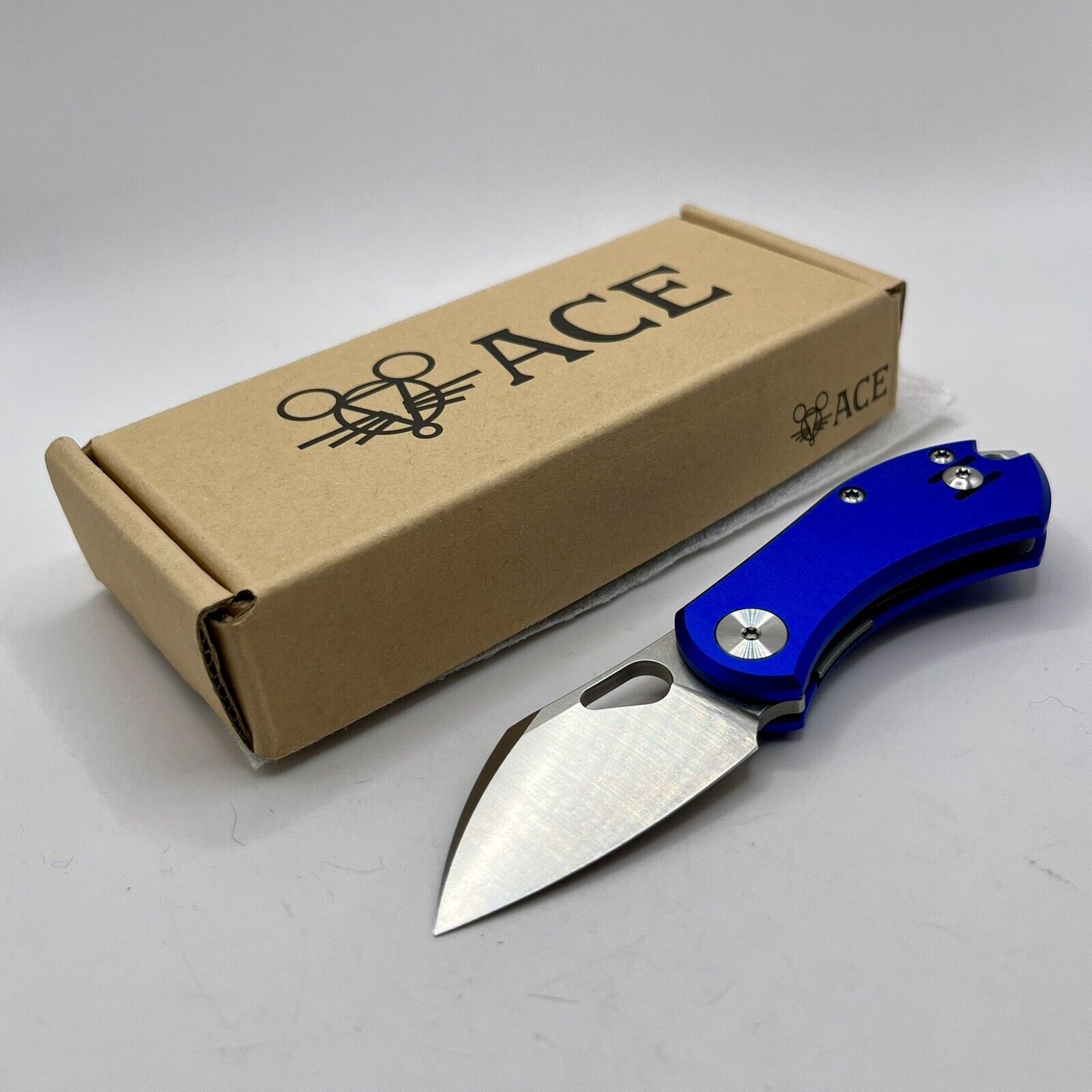 Giant Mouse ACE Nibbler Folding Knife Blue Alum Handle N690 Plain Edge Satin 